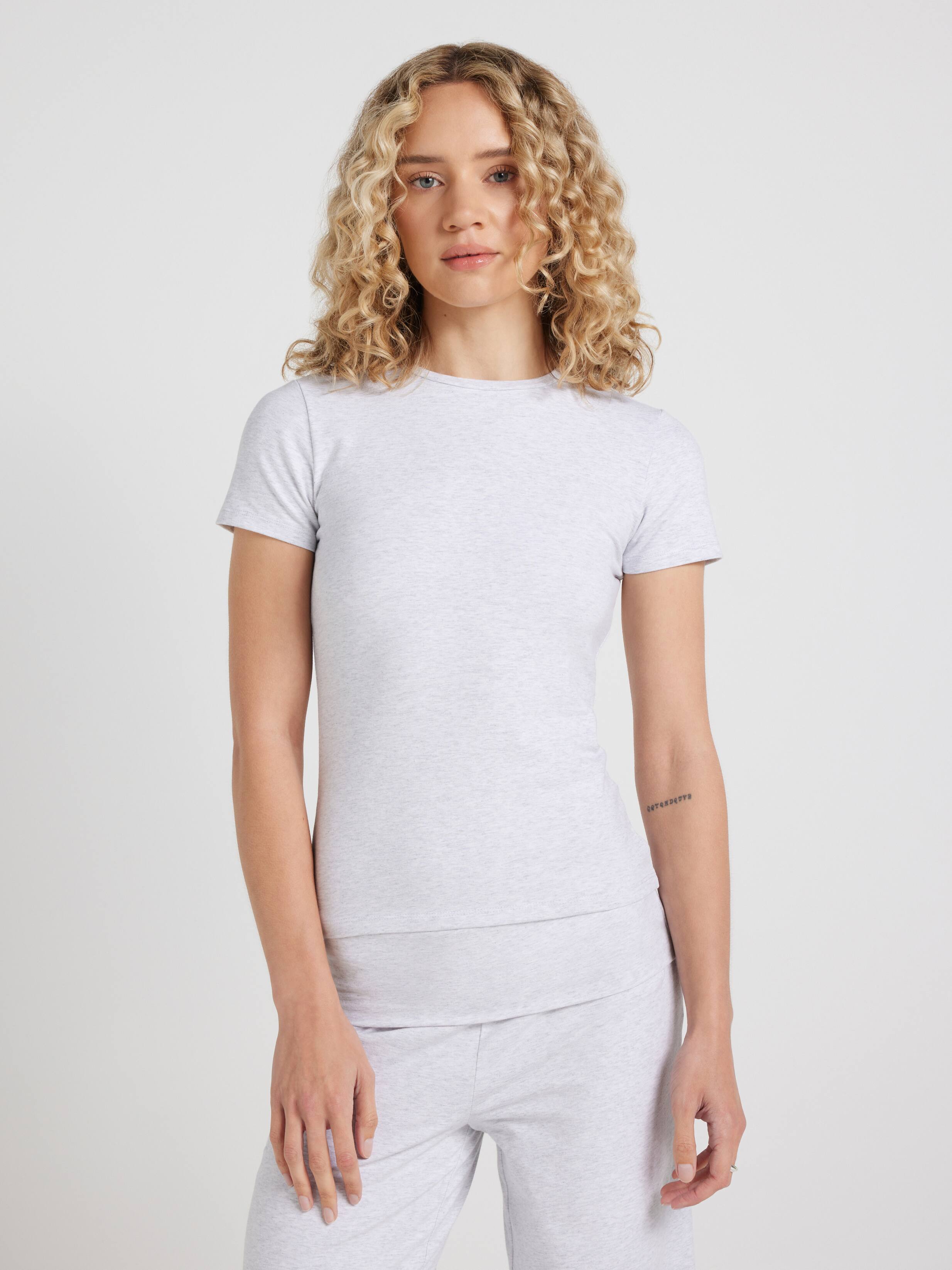 Lounge Fitted Tee