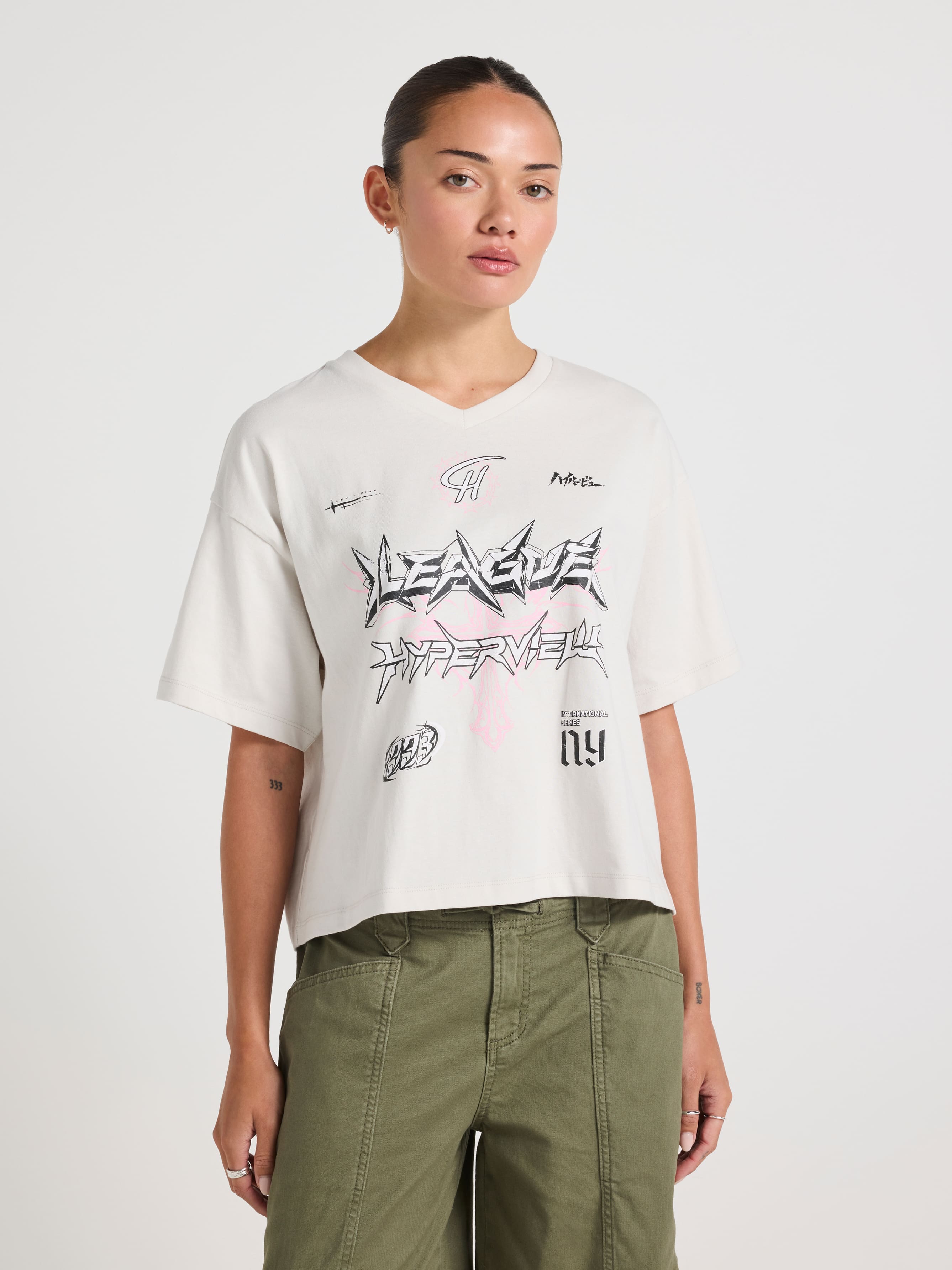 Hyperview Logo V Neck Boxy Tee