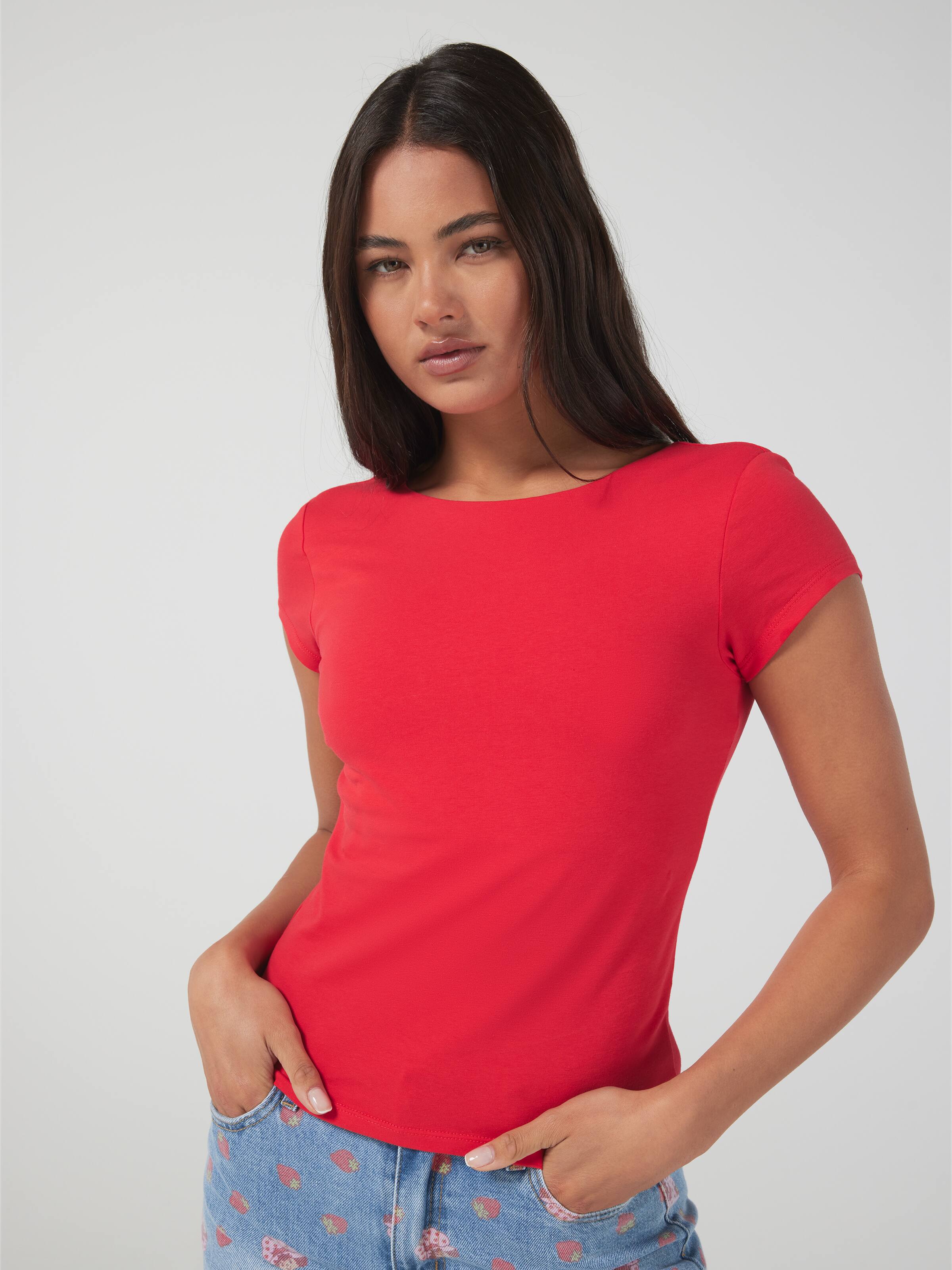 Backless Capsleeve Top