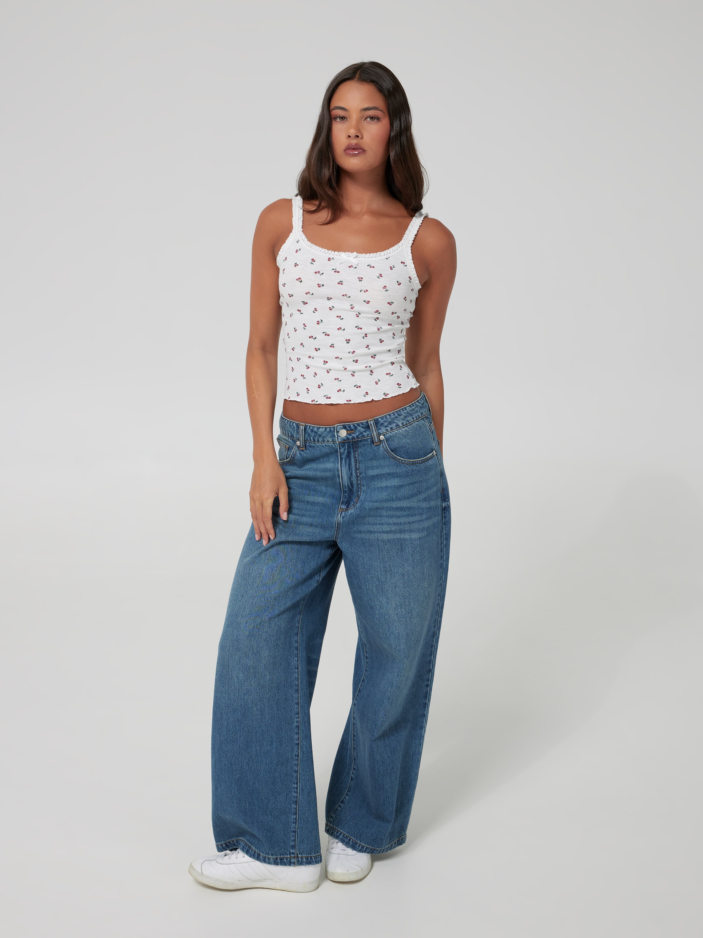 Crochet Trim Rib Cami