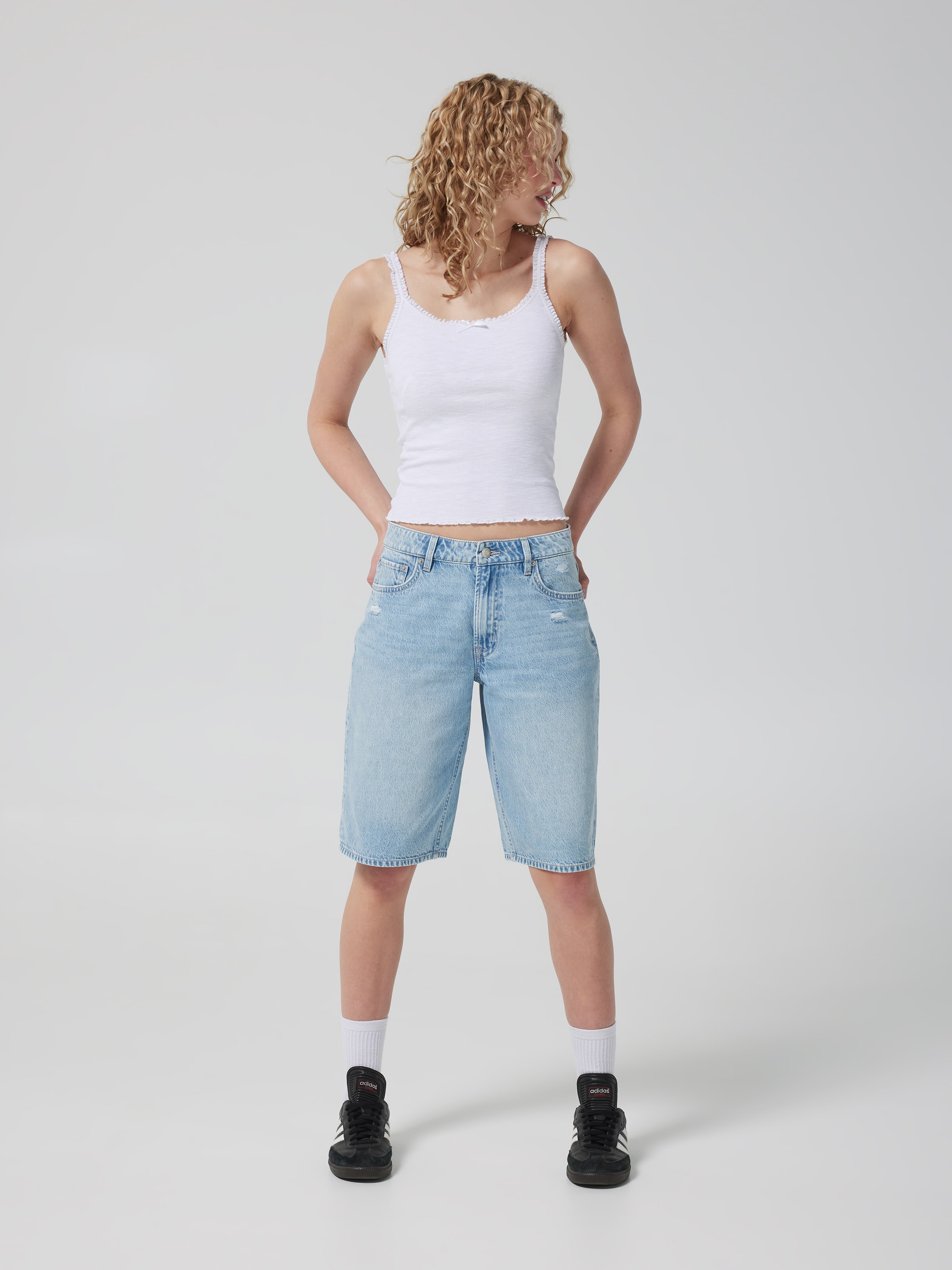 Crochet Trim Rib Cami