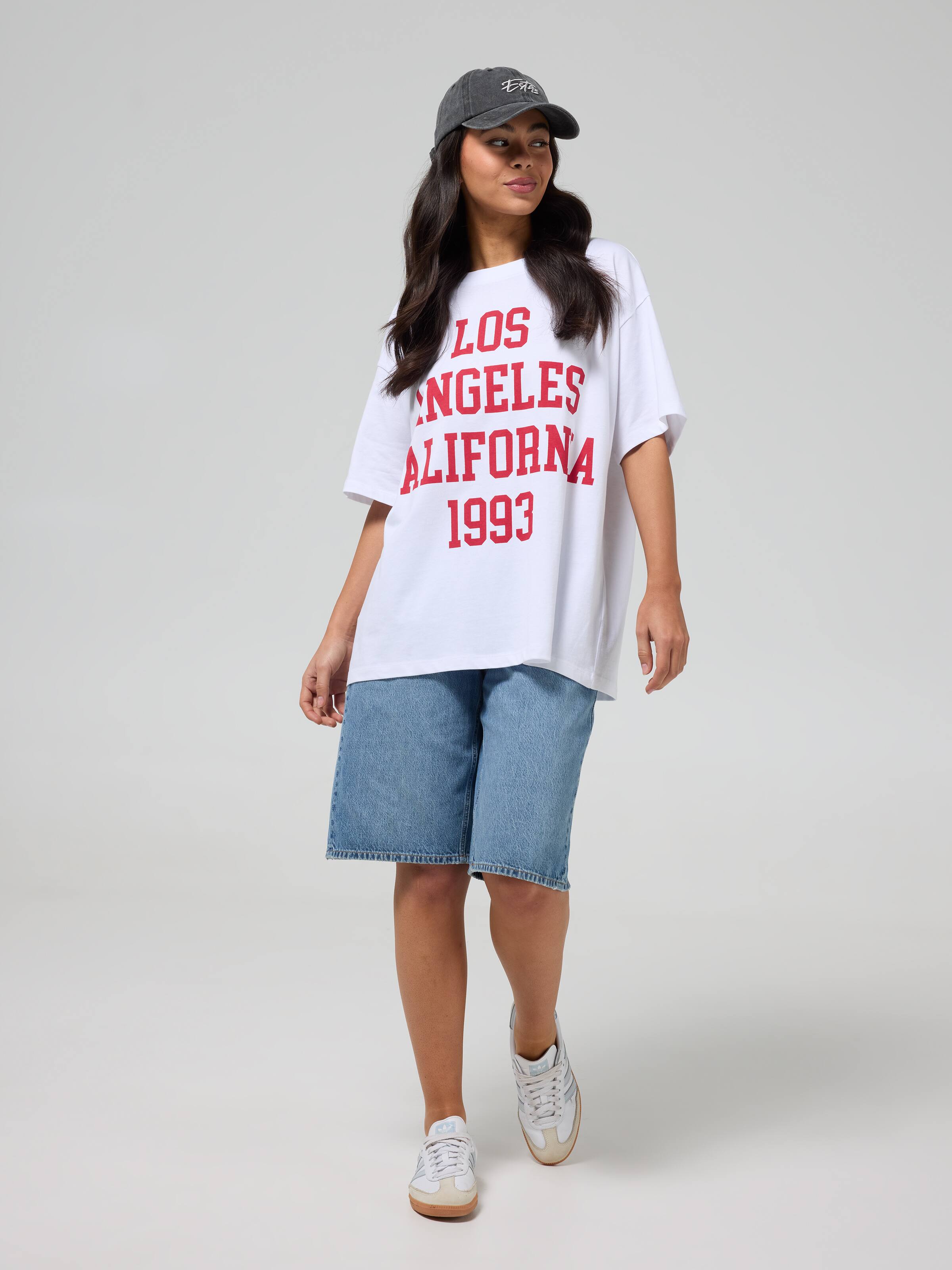 La 1993 Oversized Tee