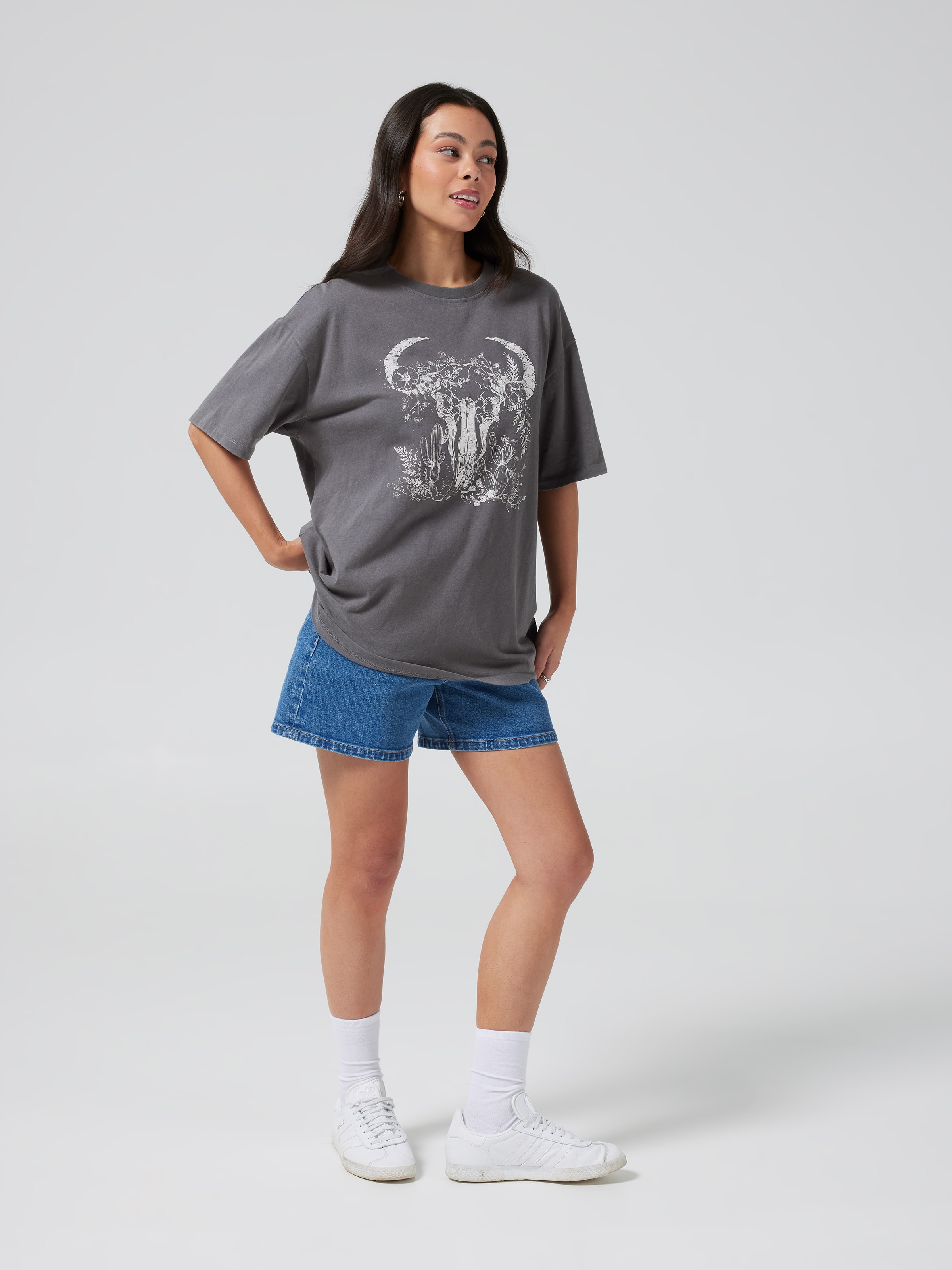Cowskull Mystic Oversized Tee