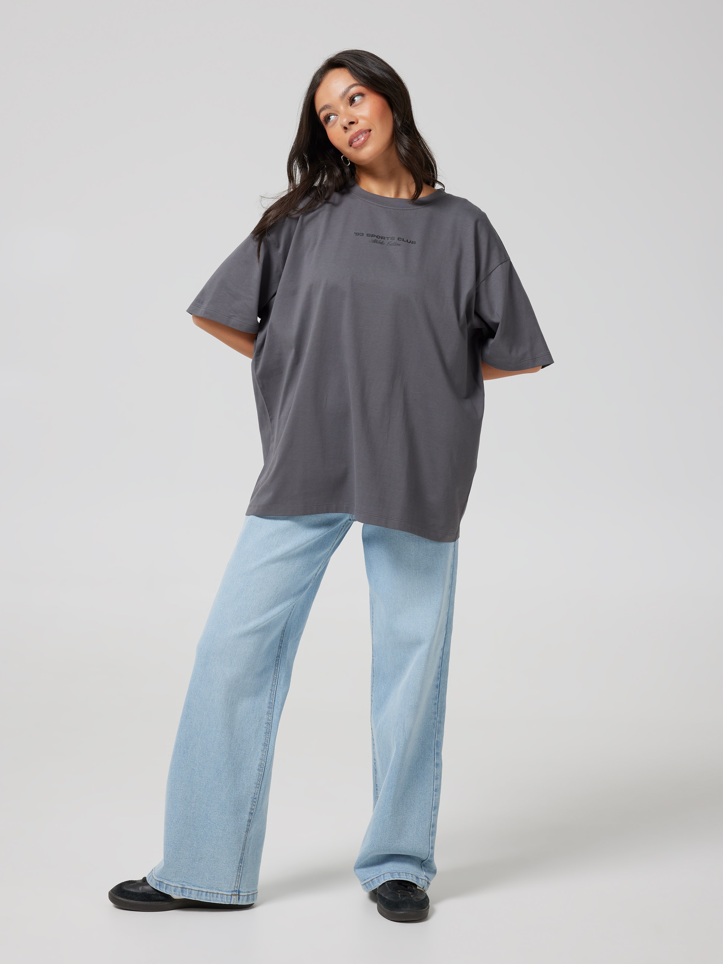 Sports Club Oversized Tee