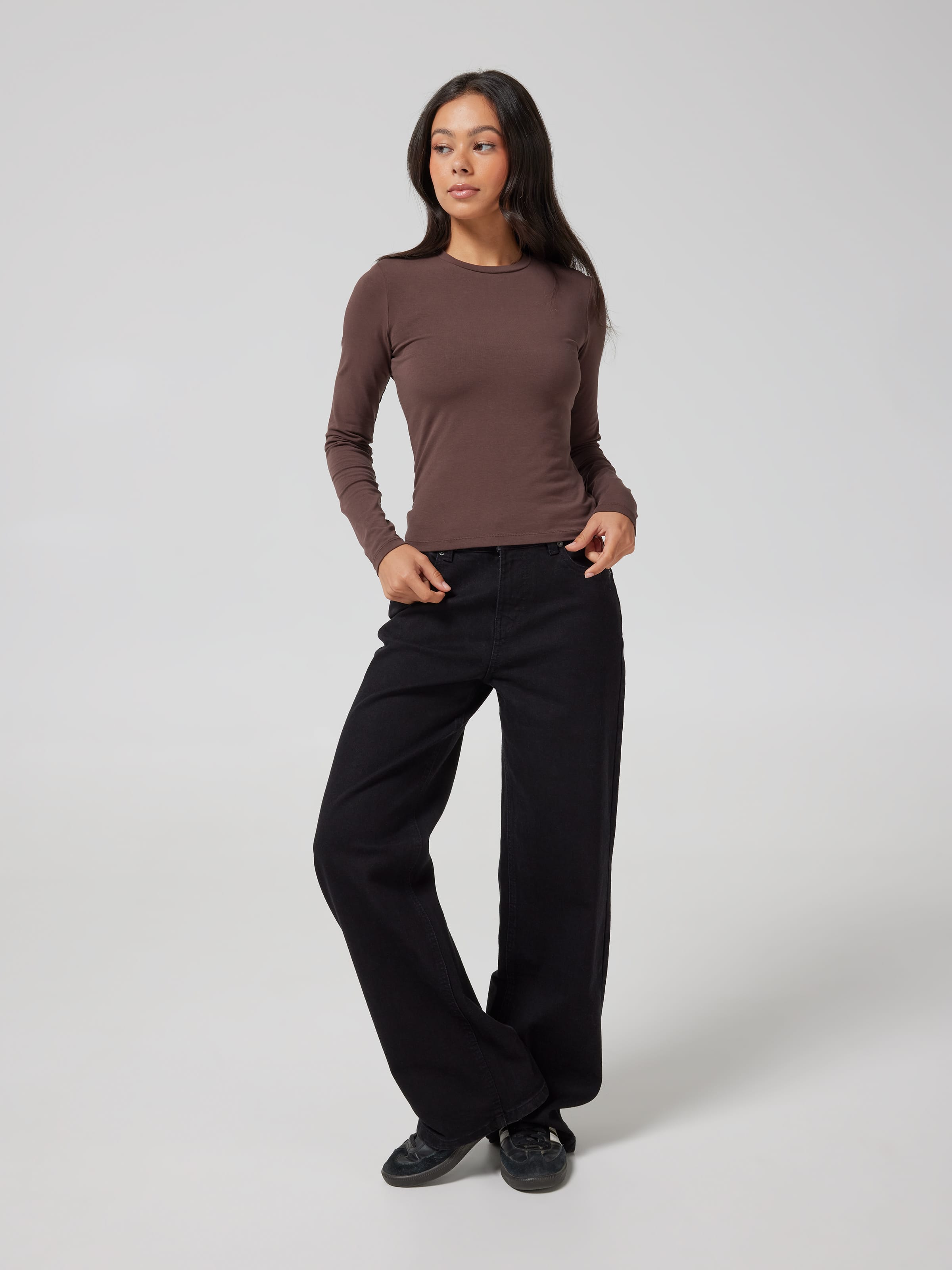 Long Sleeve Fitted Tee
