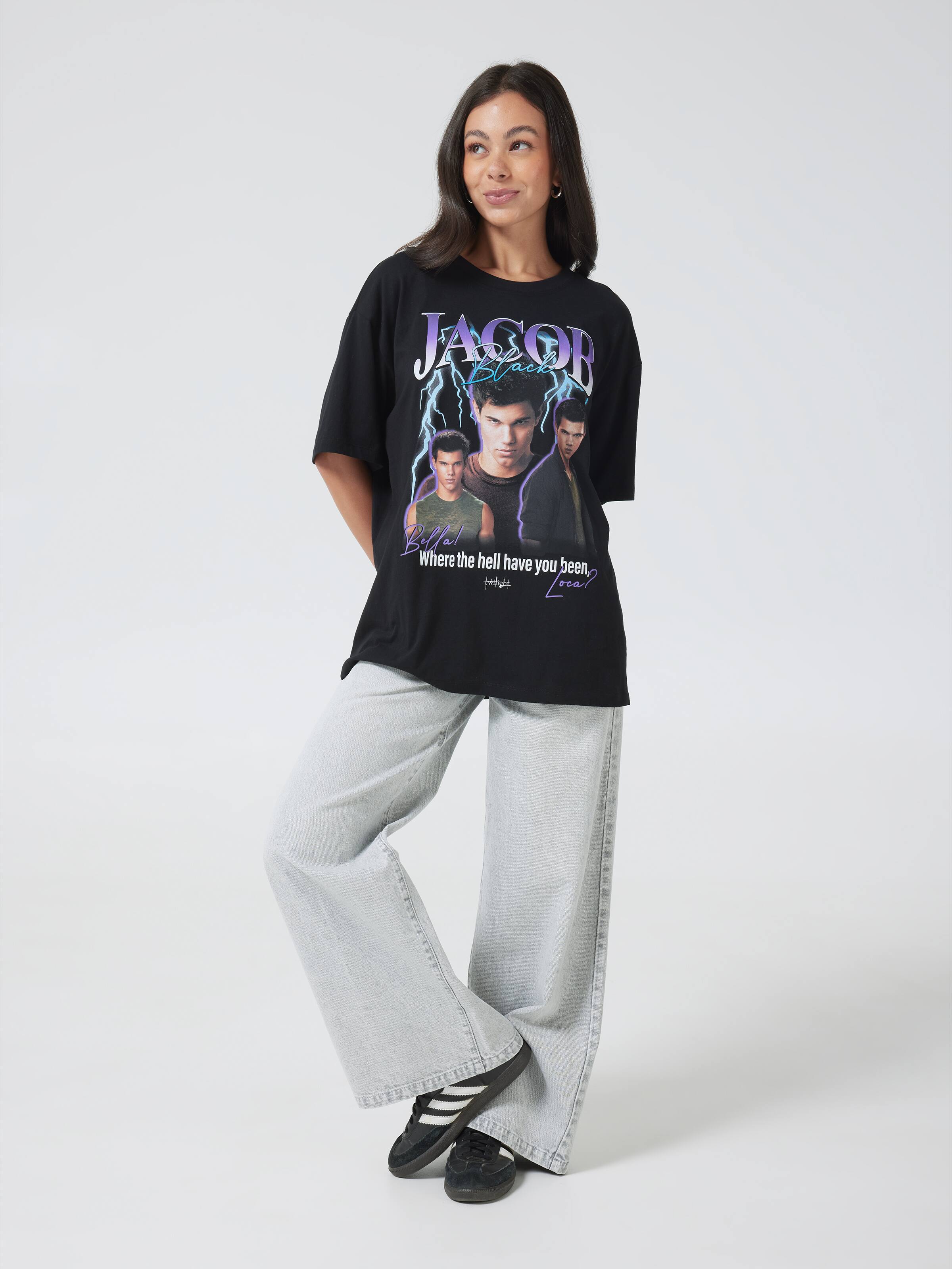 Twilight Jacob Character Oversized Tee