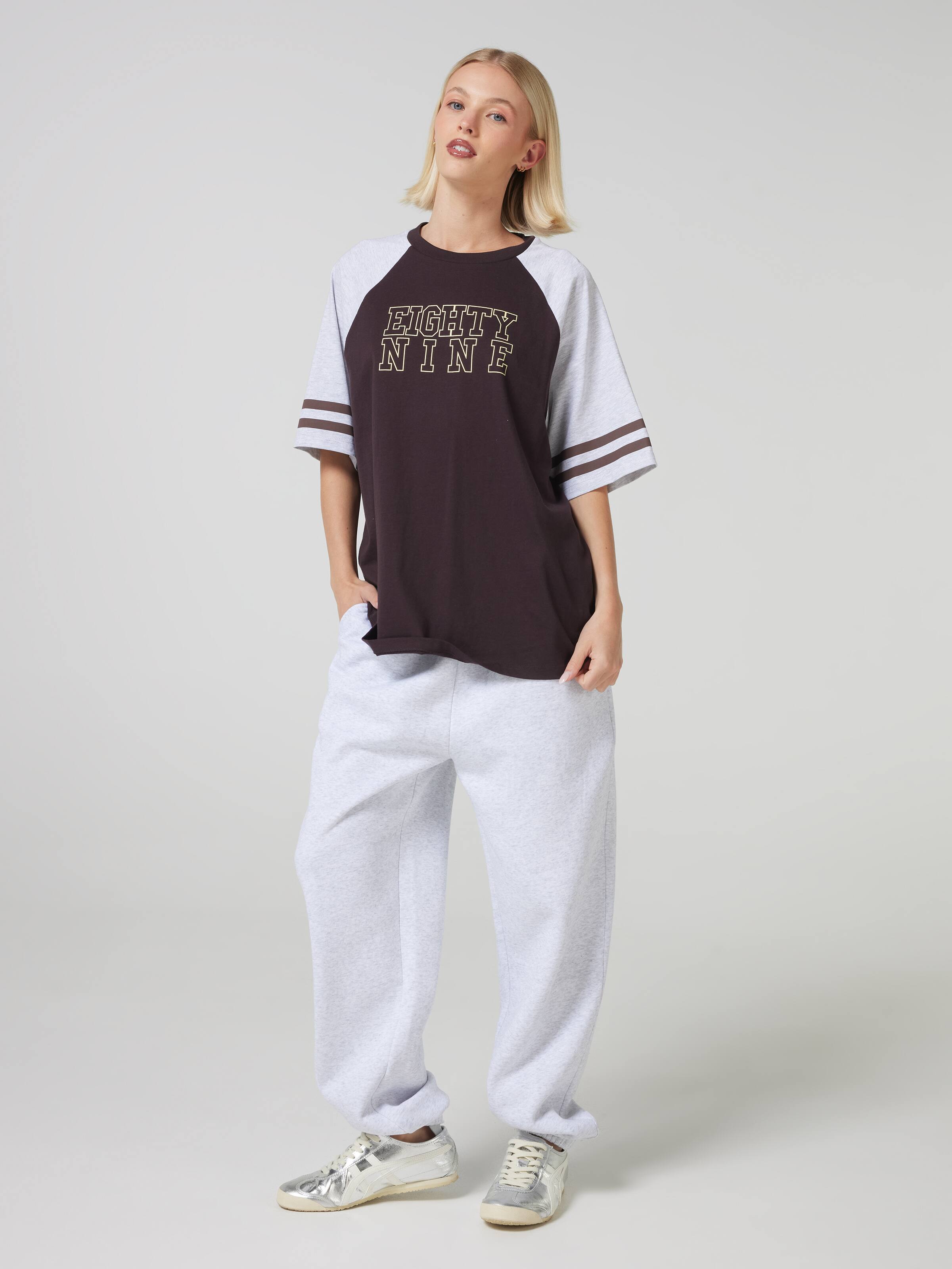 Refresh 89 Oversized Raglan Tee