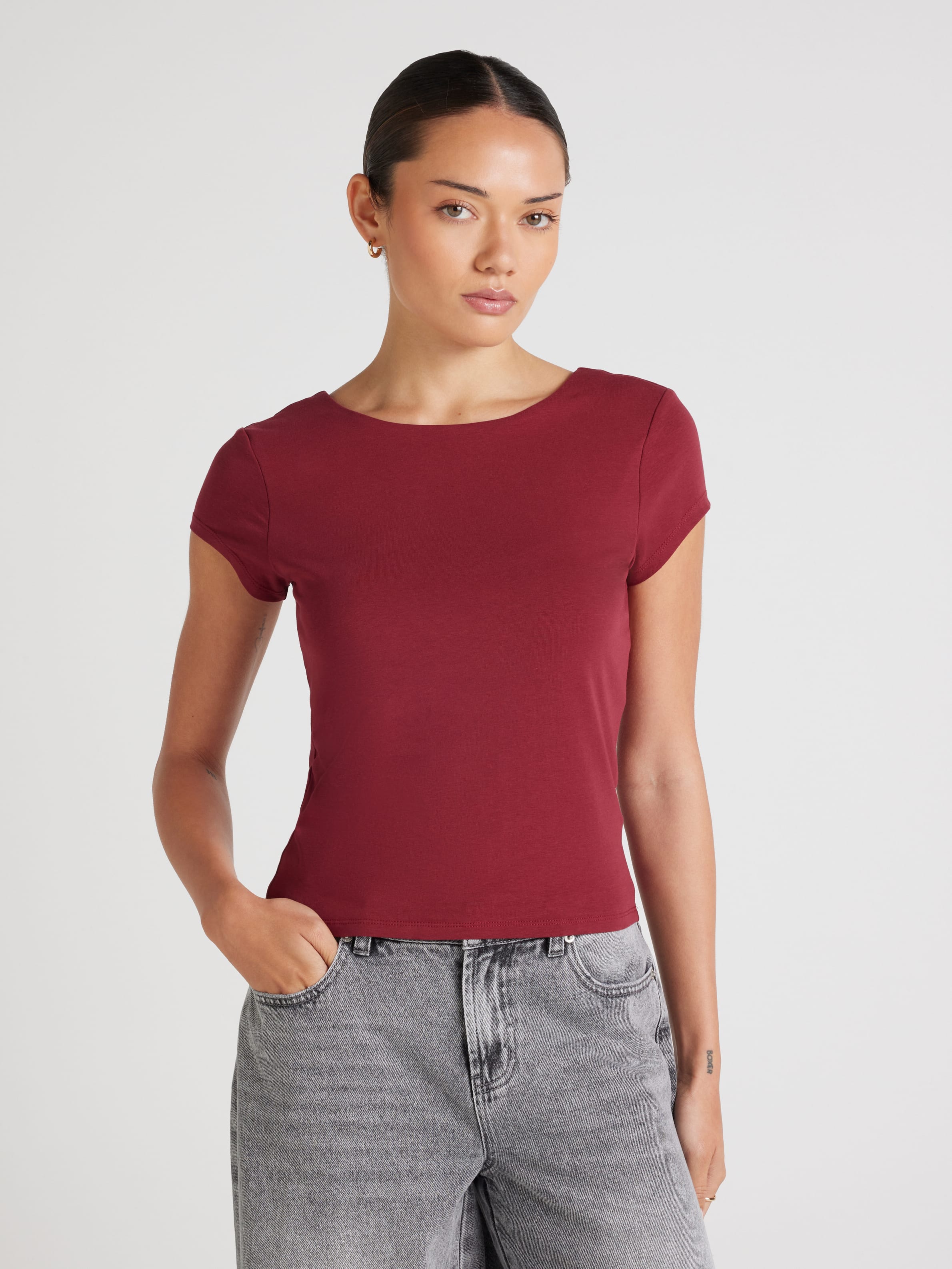 Neo Heart Low Back Top