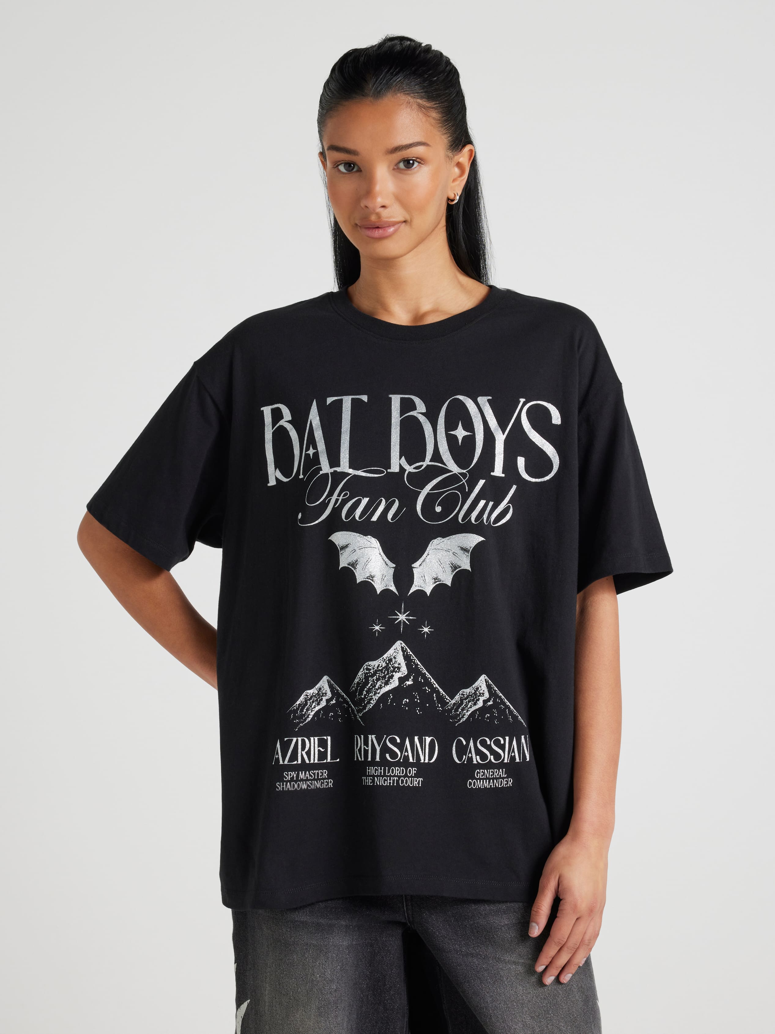A Court Of Thorns And Roses Bat Boy Wings Oversized Tee