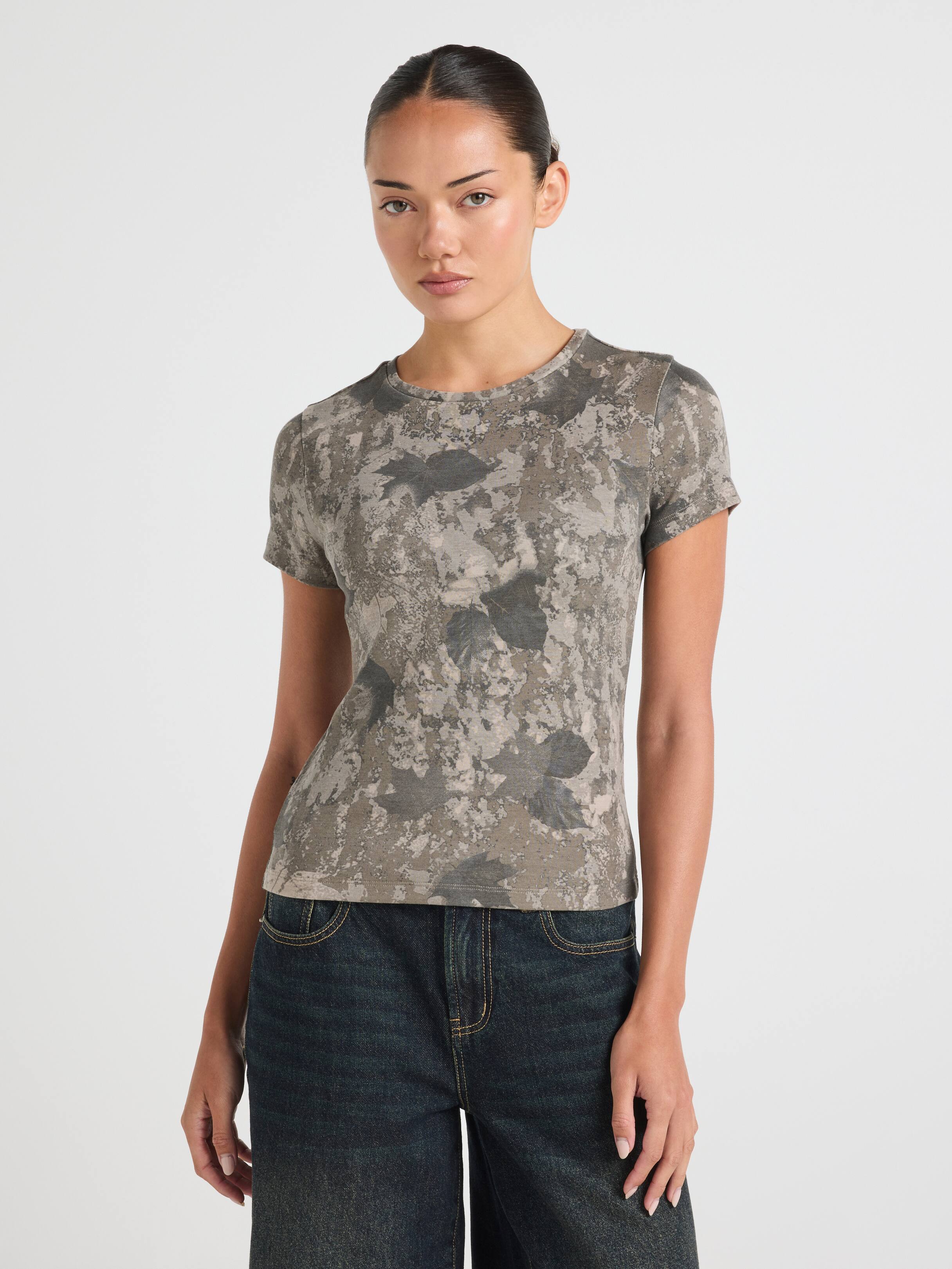 Washed Camo Long Length Baby Tee