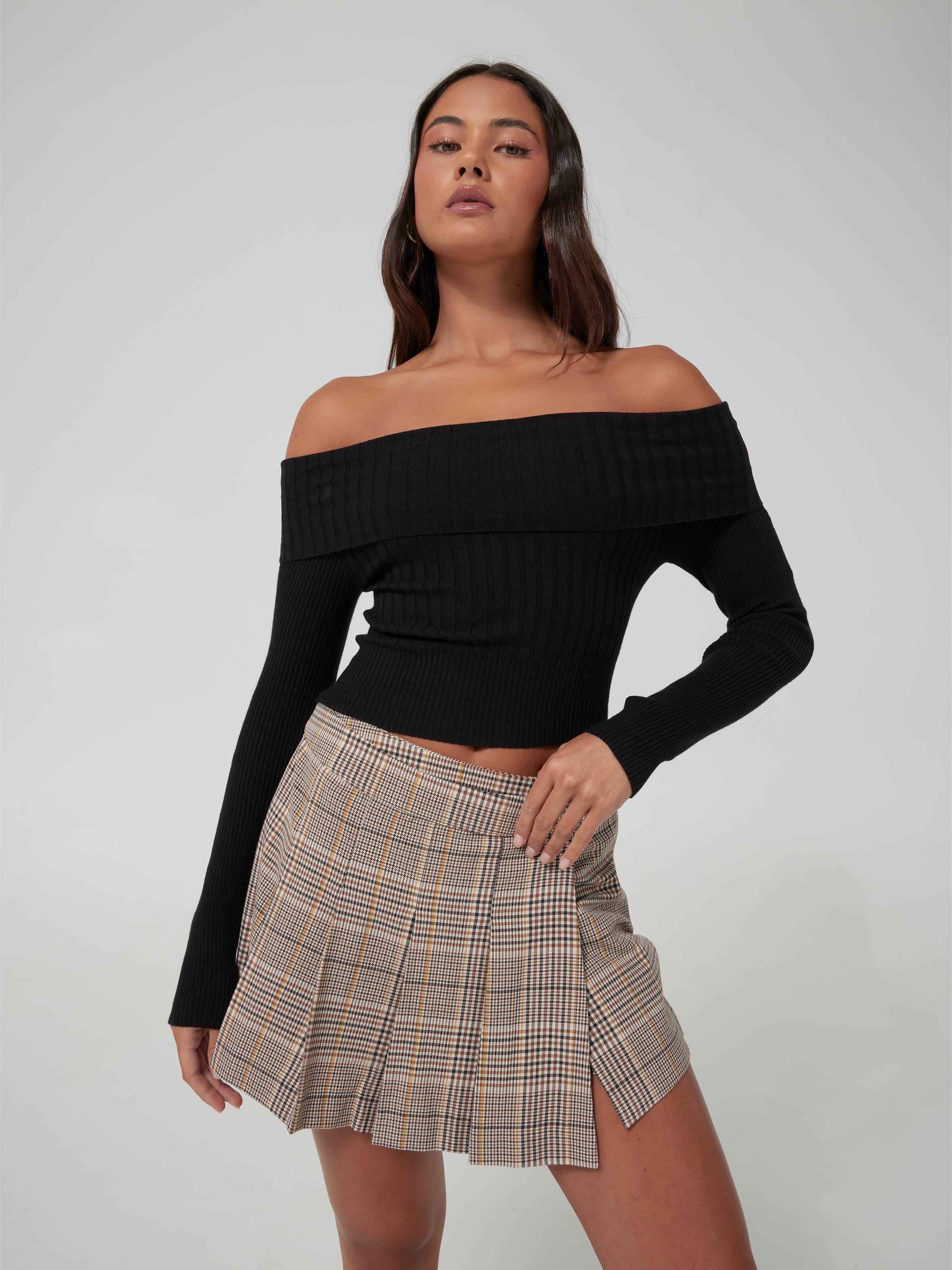 Vanessa Off Shoulder Crop Knit