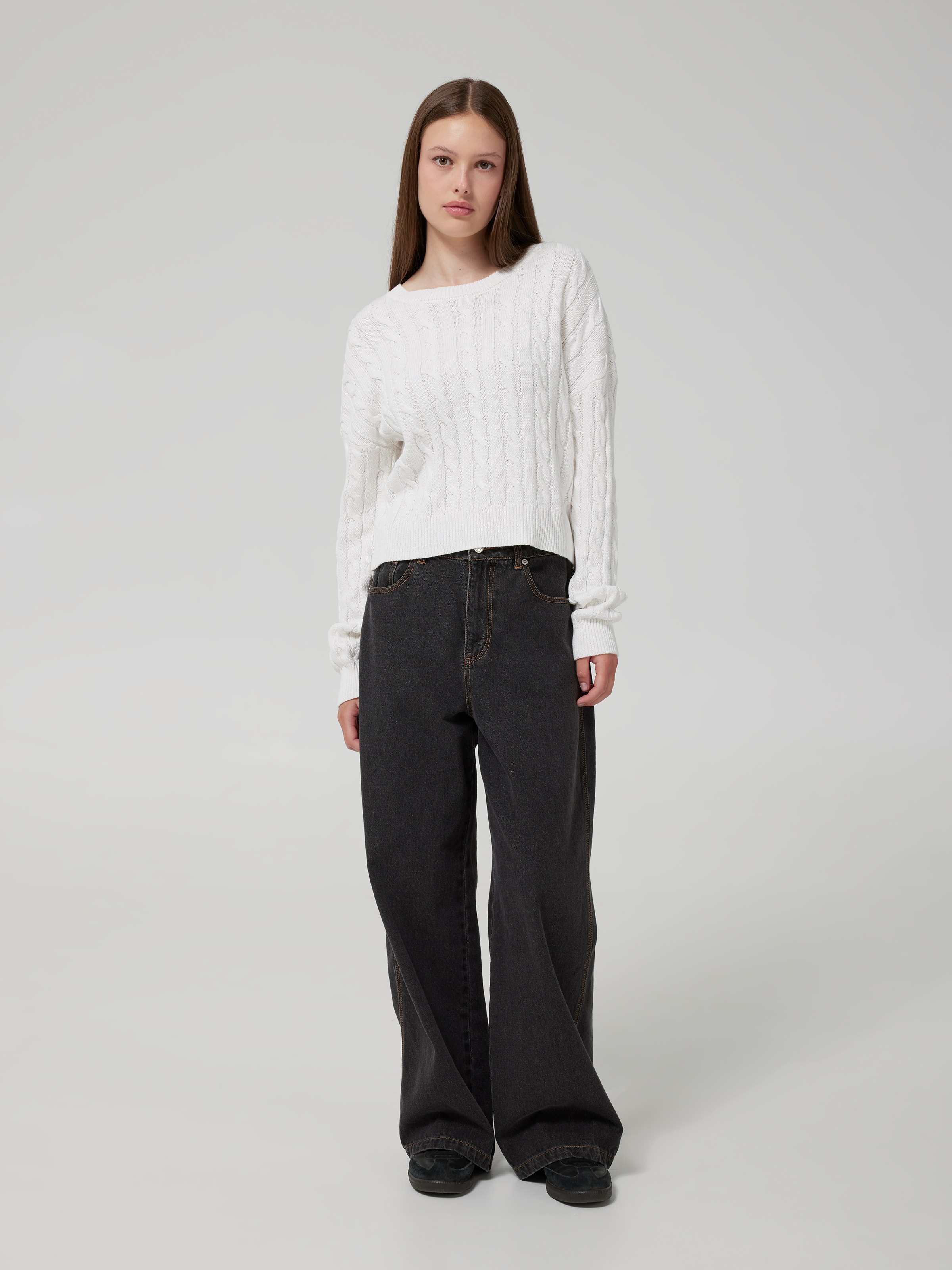 Stella Cable Knit Crop