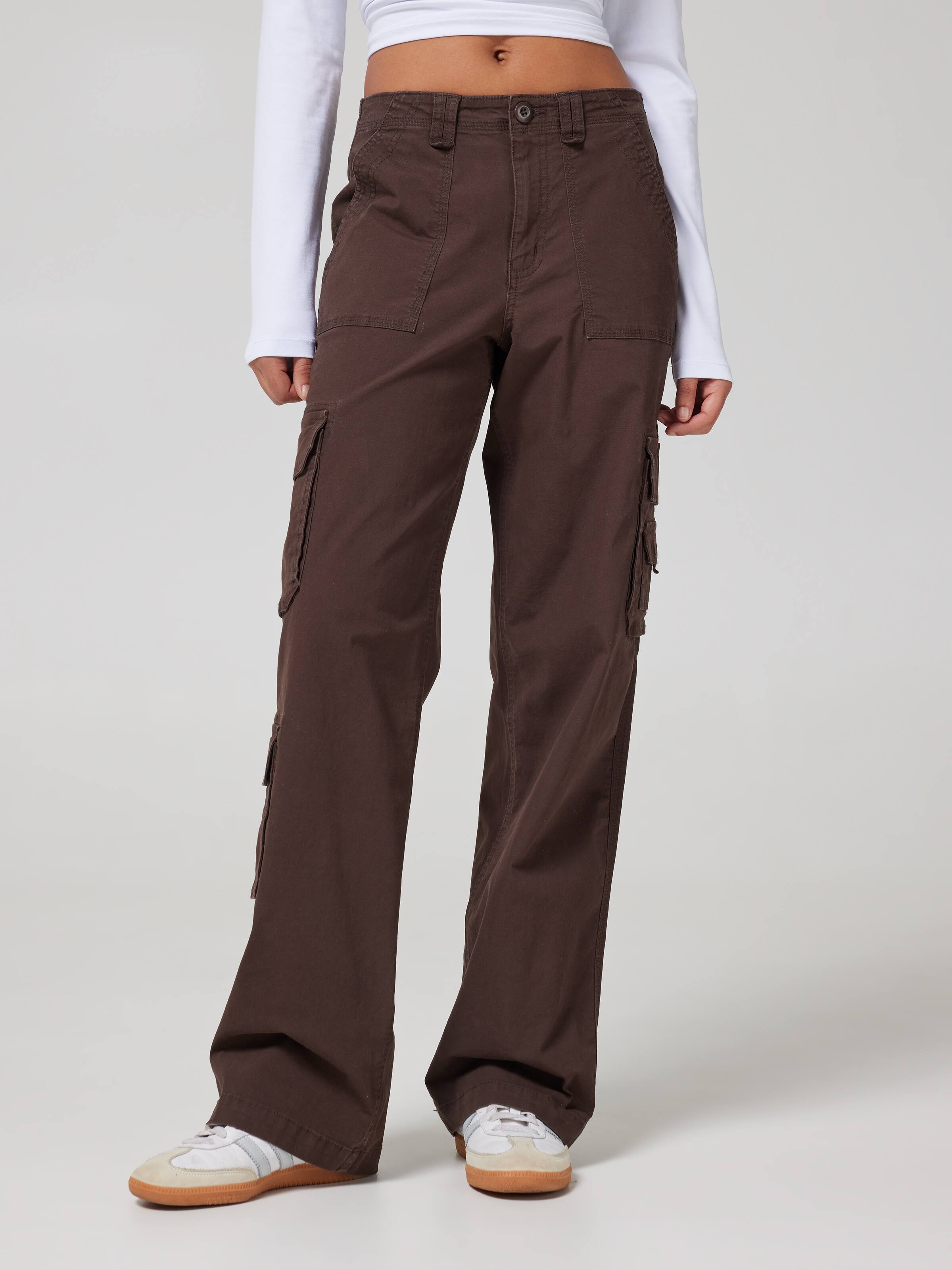 Lyla Comfort Stretch Cargo