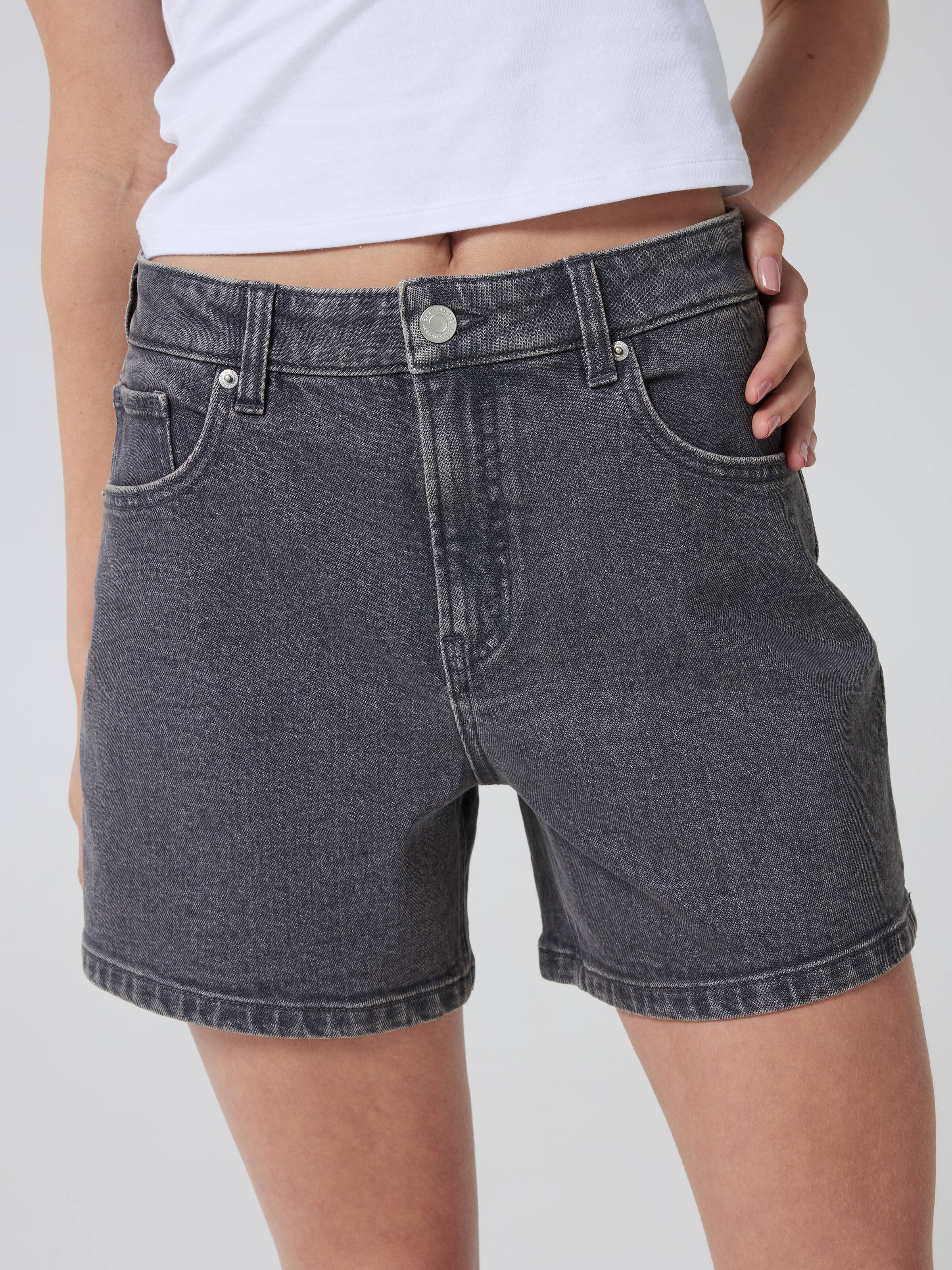 Brooklyn Dad Short