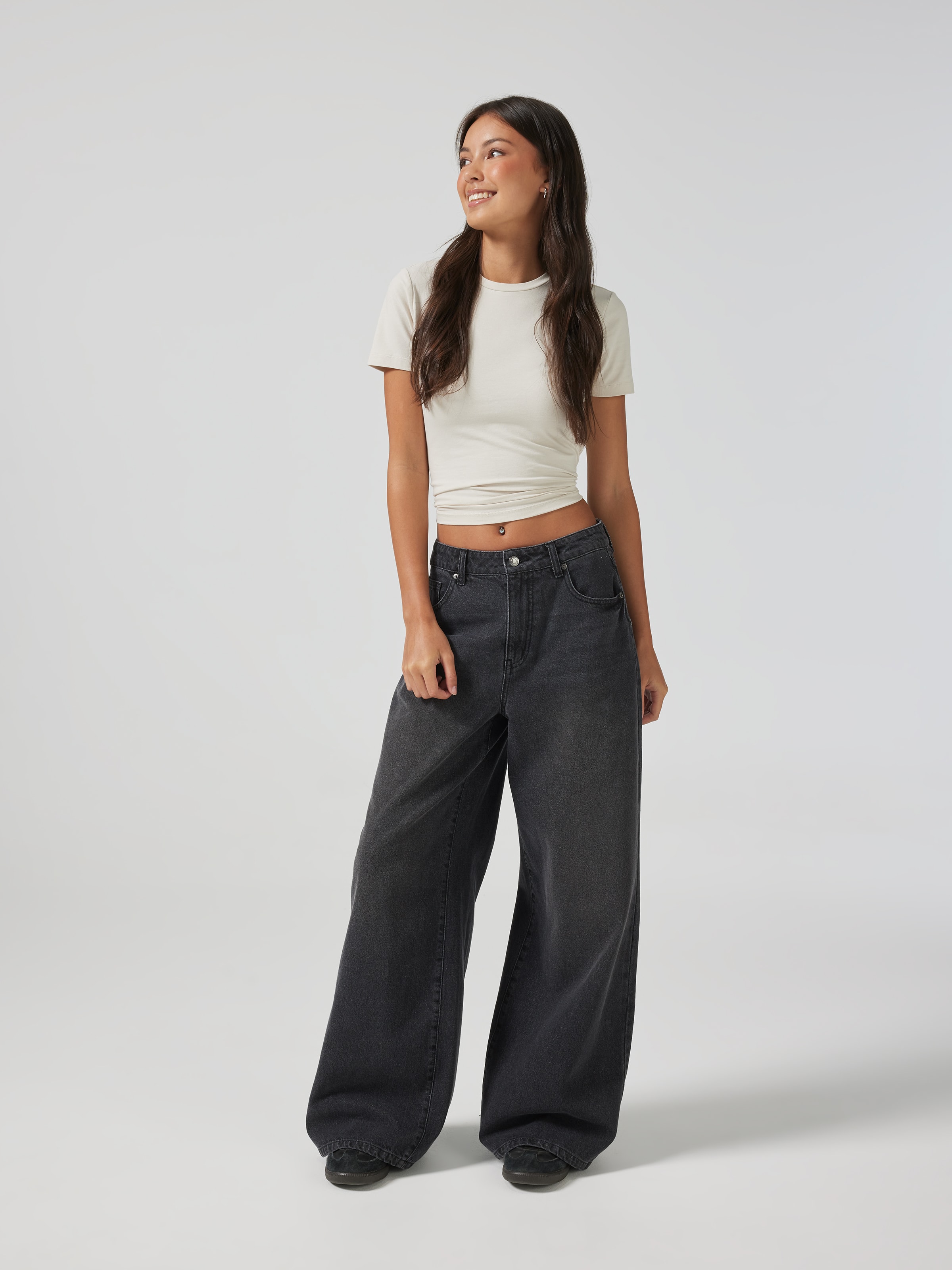 River High Rise Wide Leg Jean