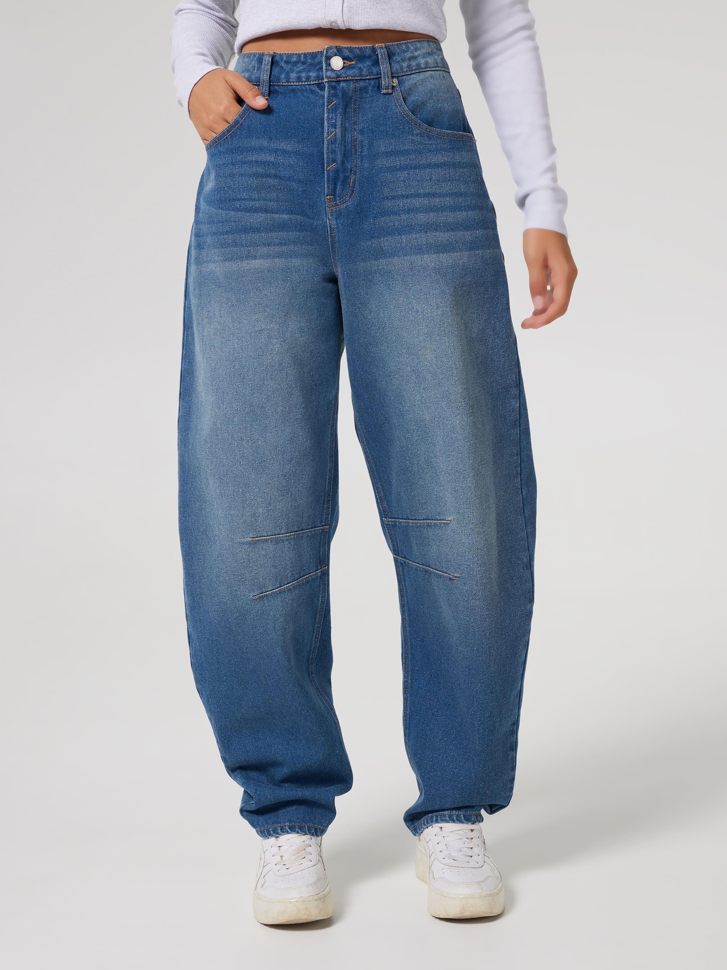 Bridget Barrel Leg Jean