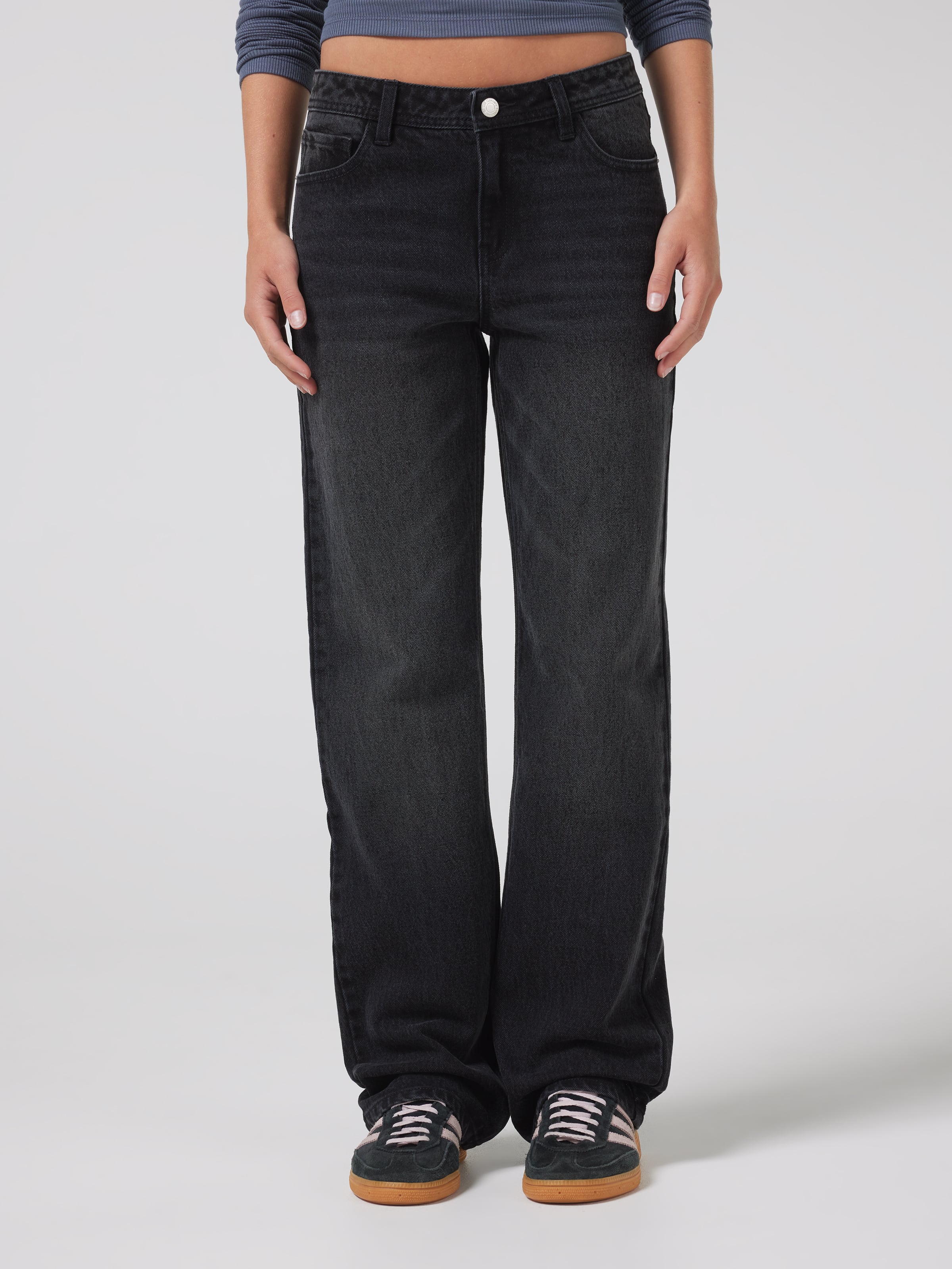 Dani Mid Rise Straight Stretch Jean