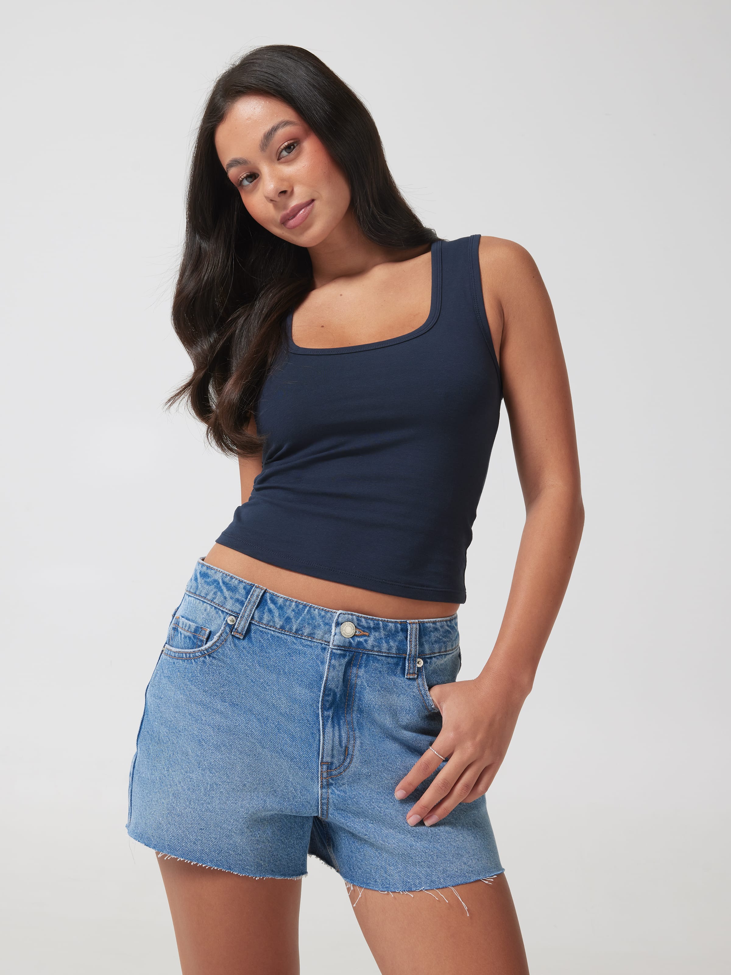 Andi Mid Rise Short
