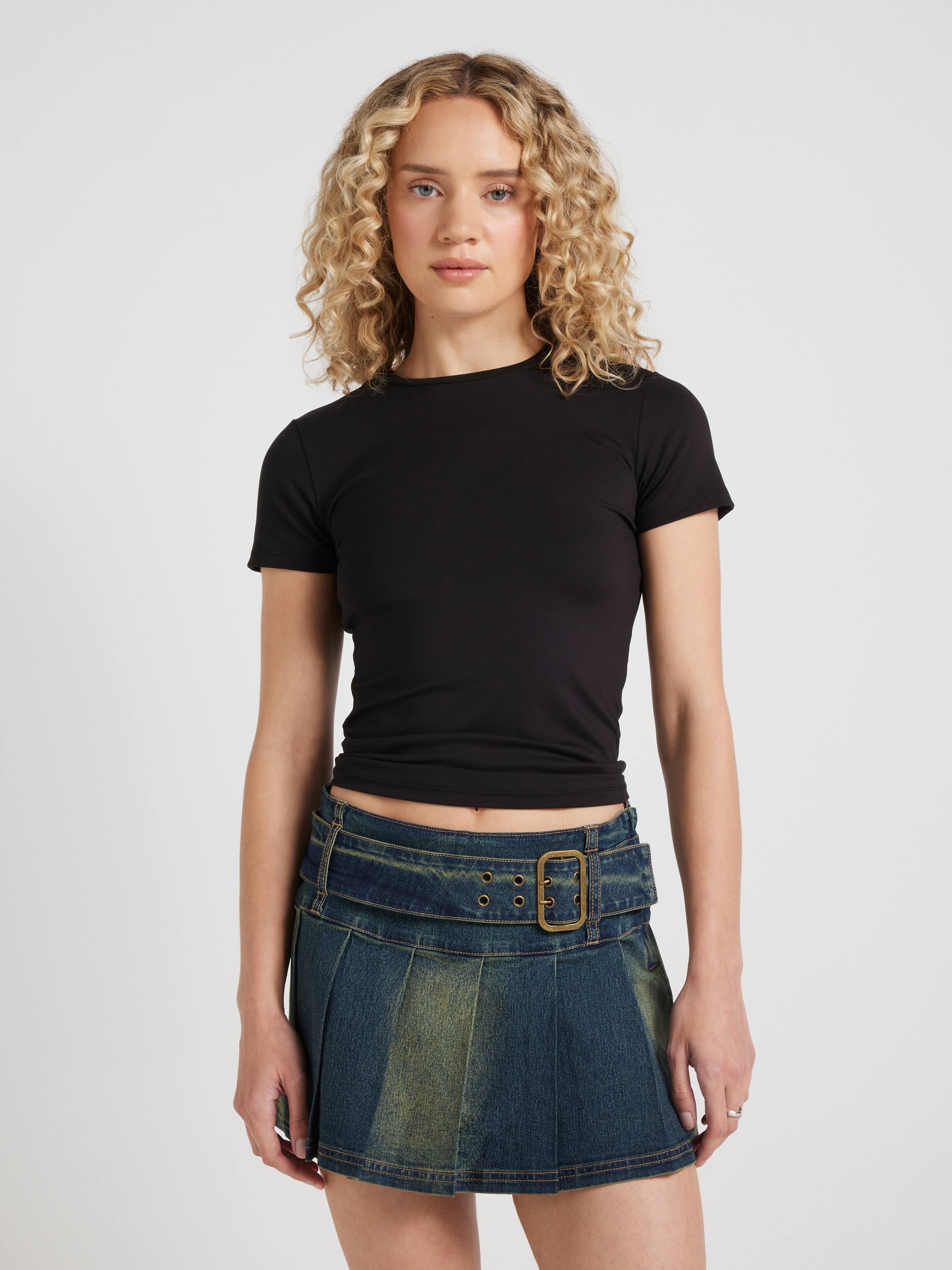 Roxie Pleat Skort