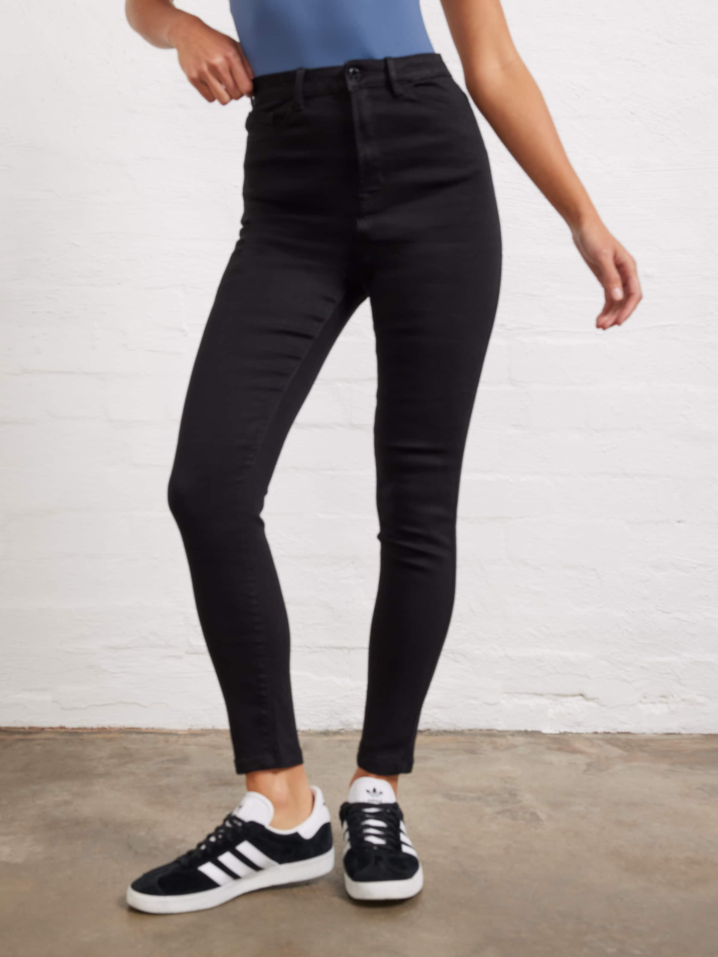 Lola Super High Rise Jean