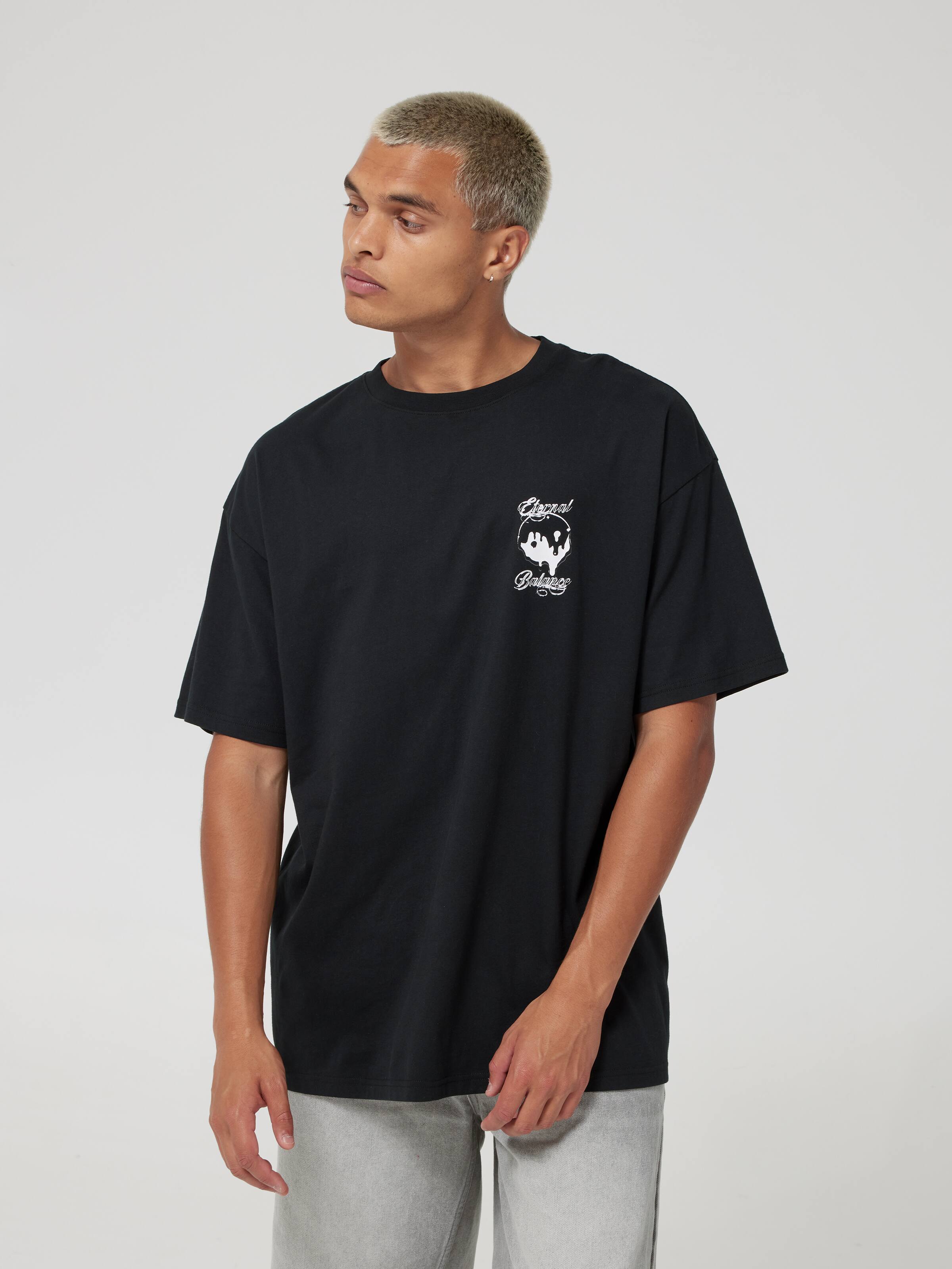 Trippy Yin Yang Oversized Tee