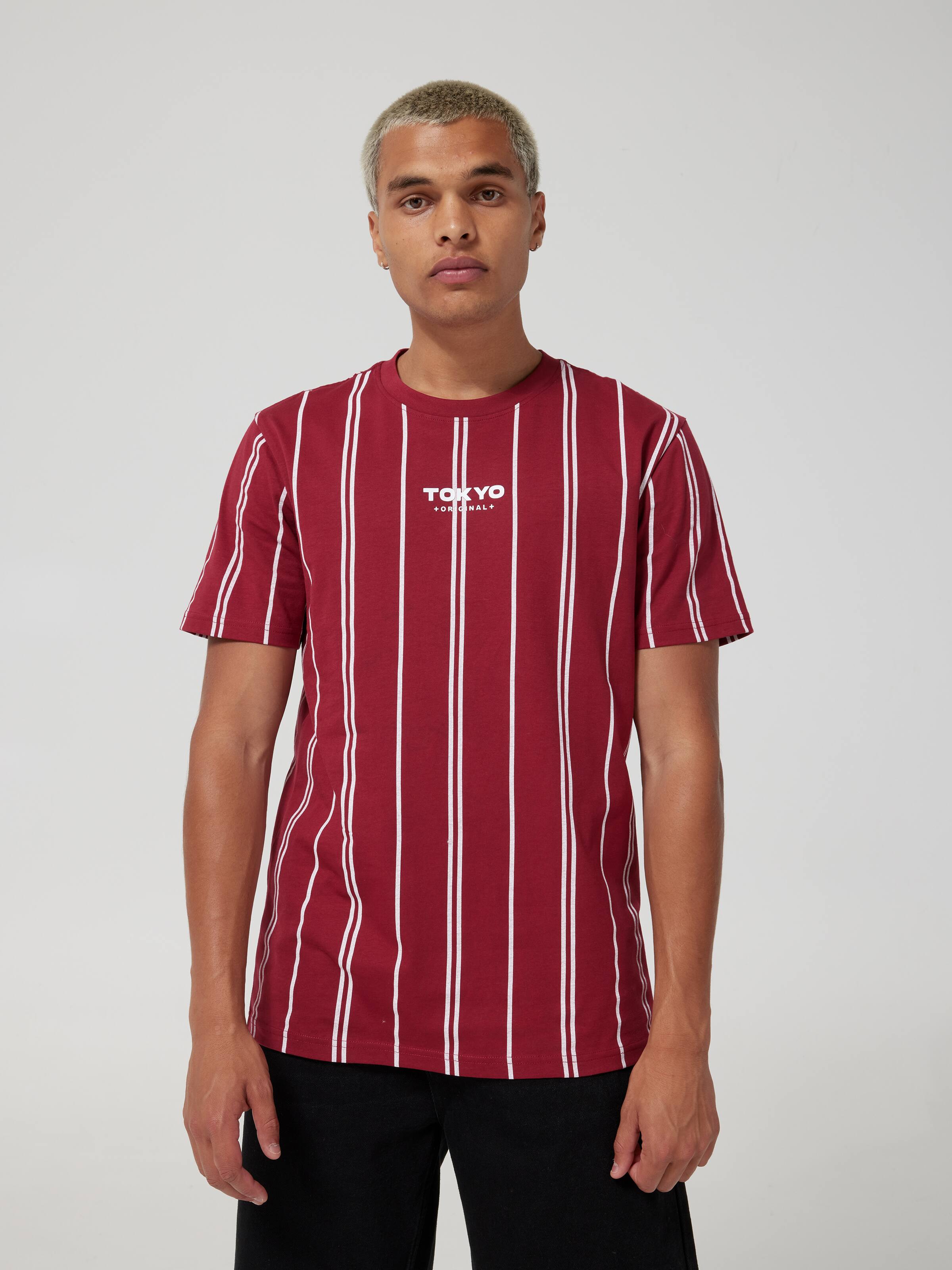 V-Stripe Tokyo Short Sleeve Tee