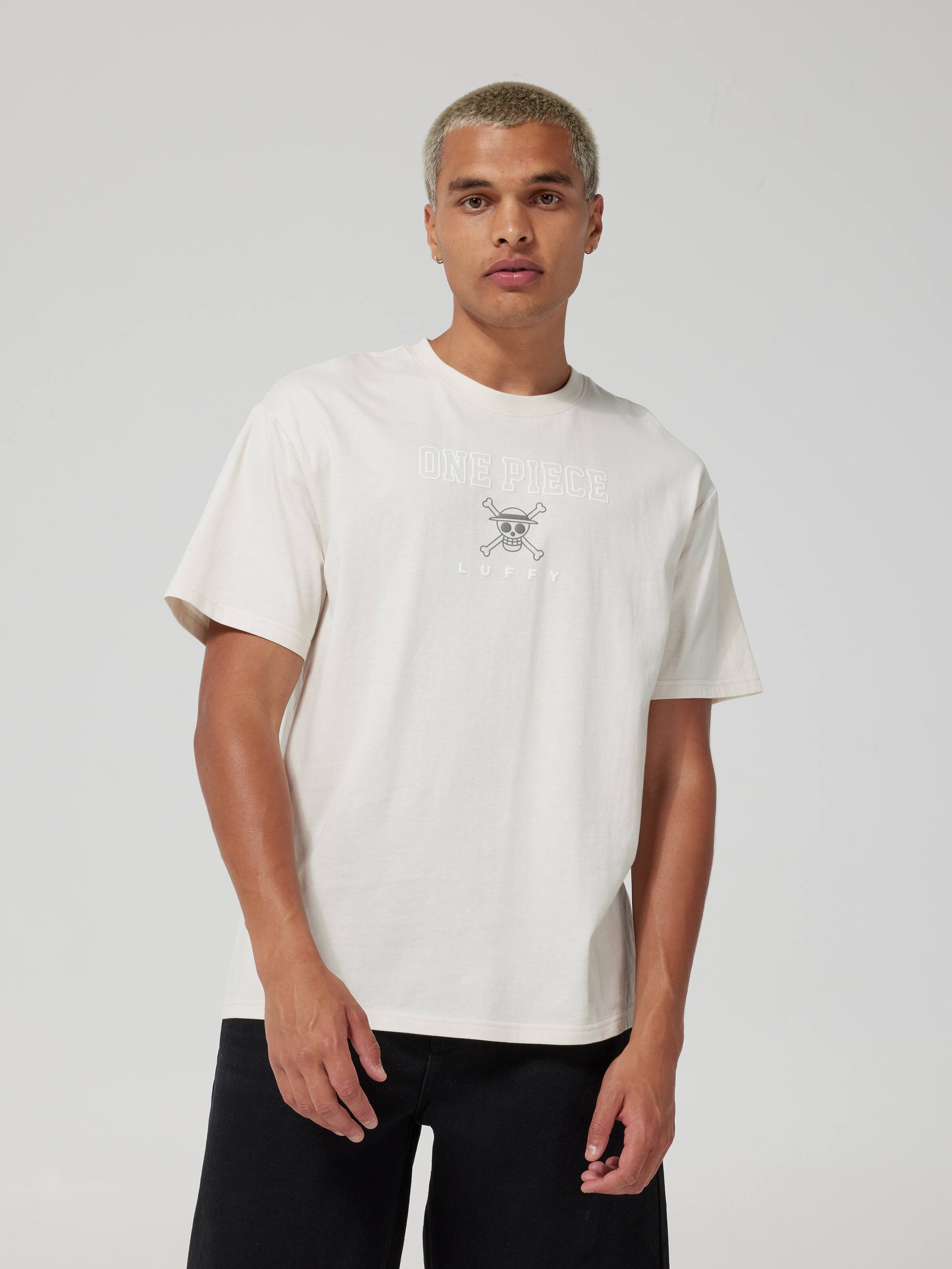 One Piece Relax Short Sleeve Tee