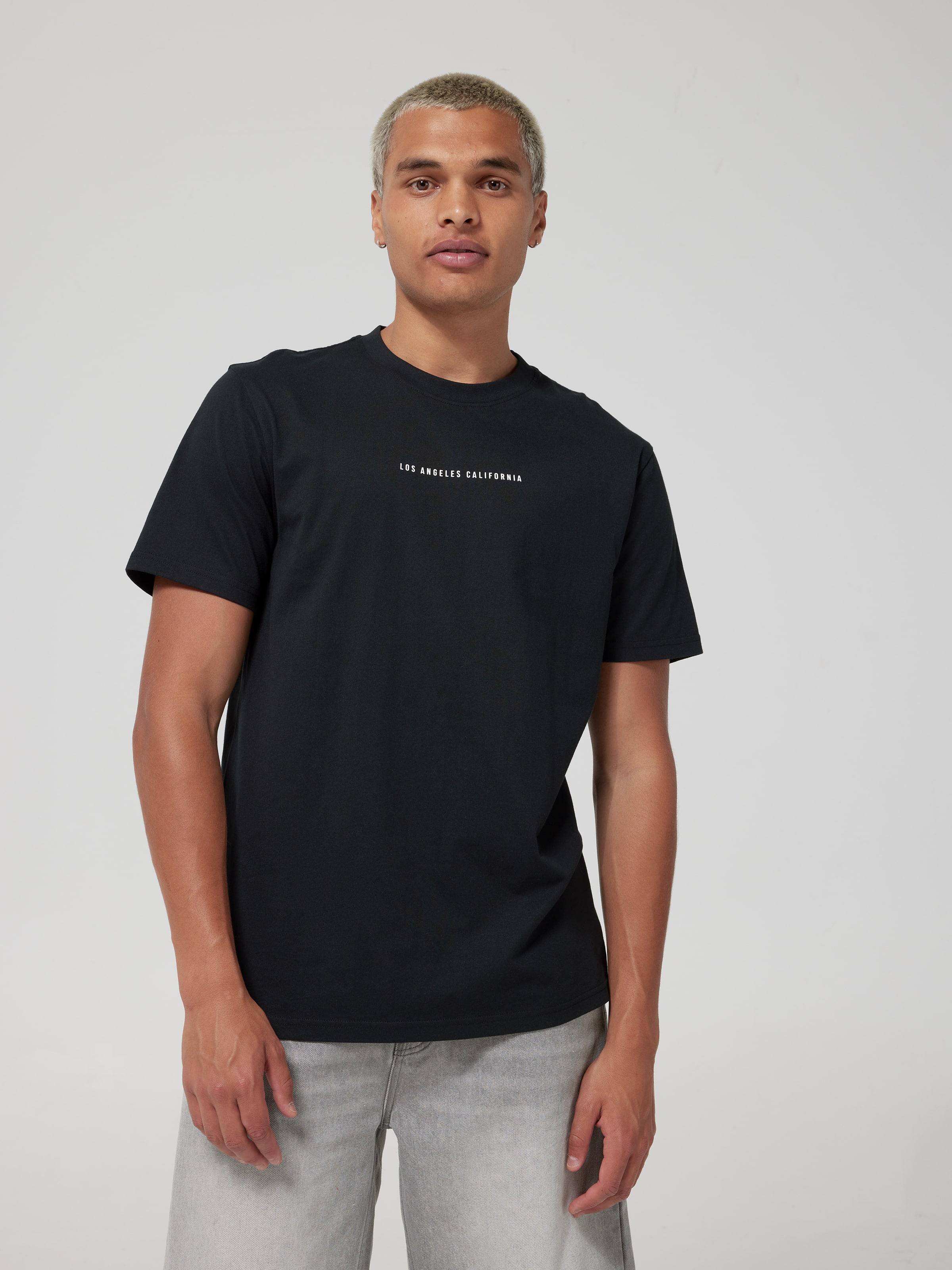 Photographic La Short Sleeve Tee