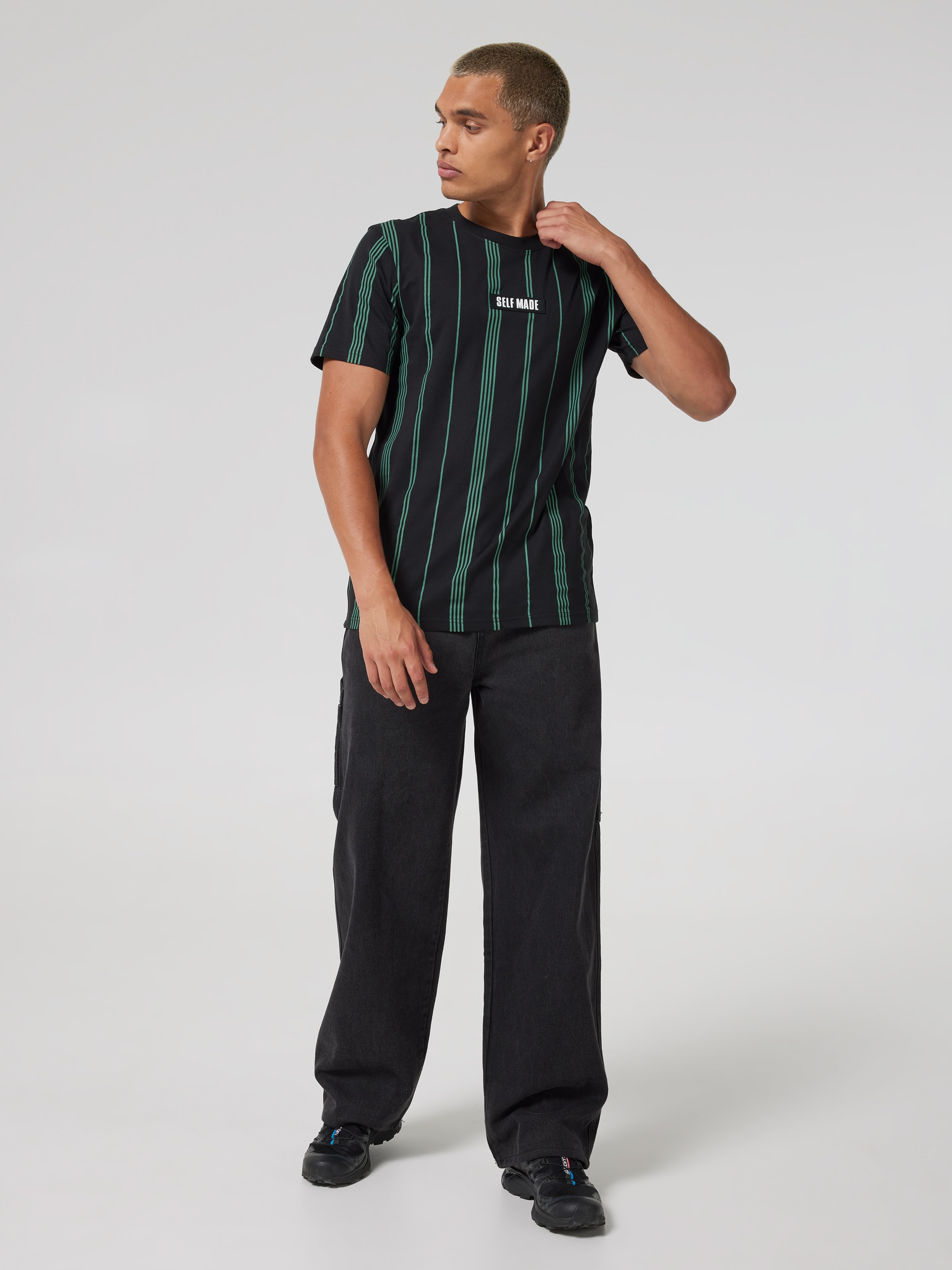 V Stripe Short Sleeve Tee
