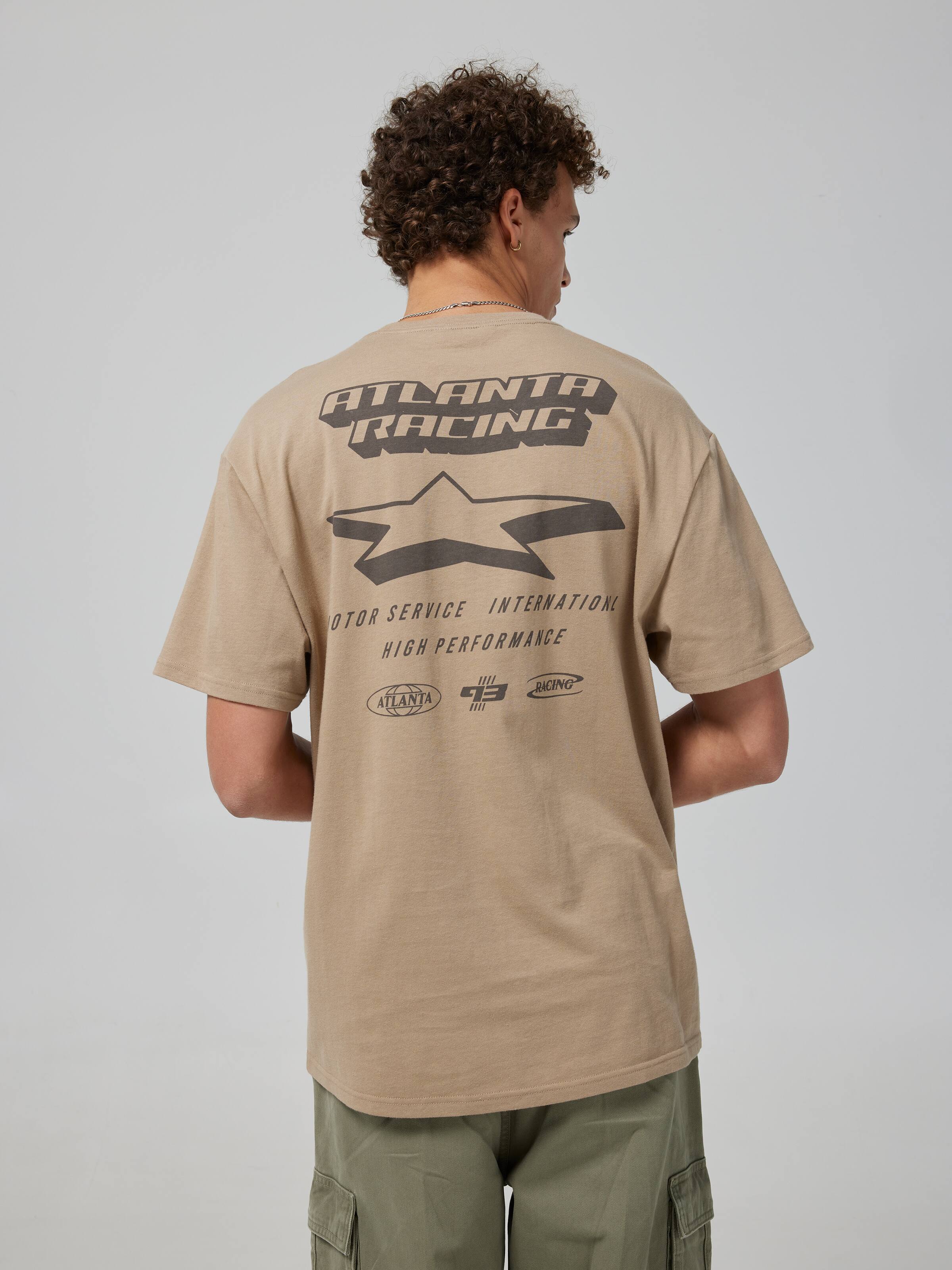 Wash Oyster Urban Race Relax Tee