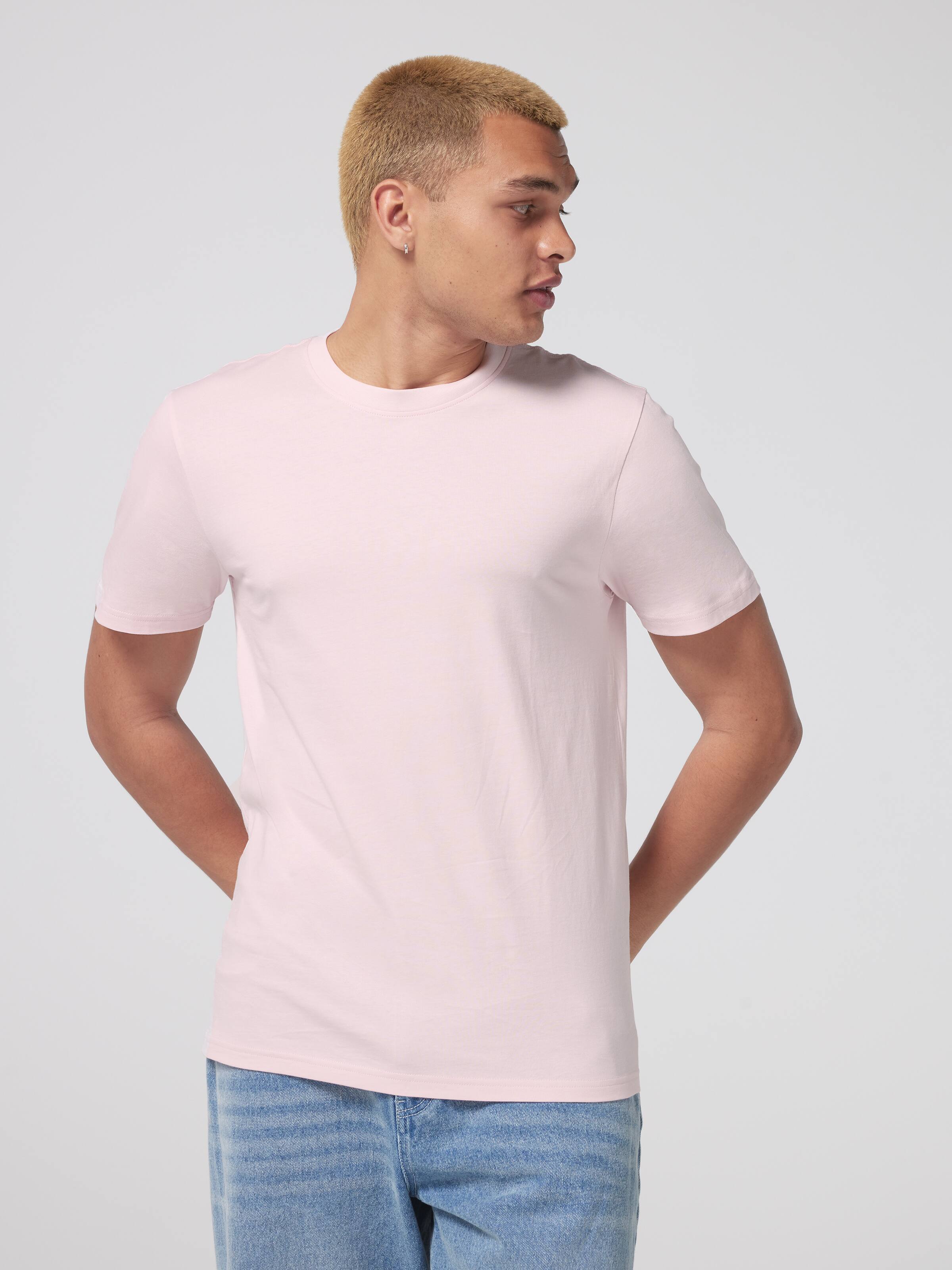 Premium Classic Basic Tee