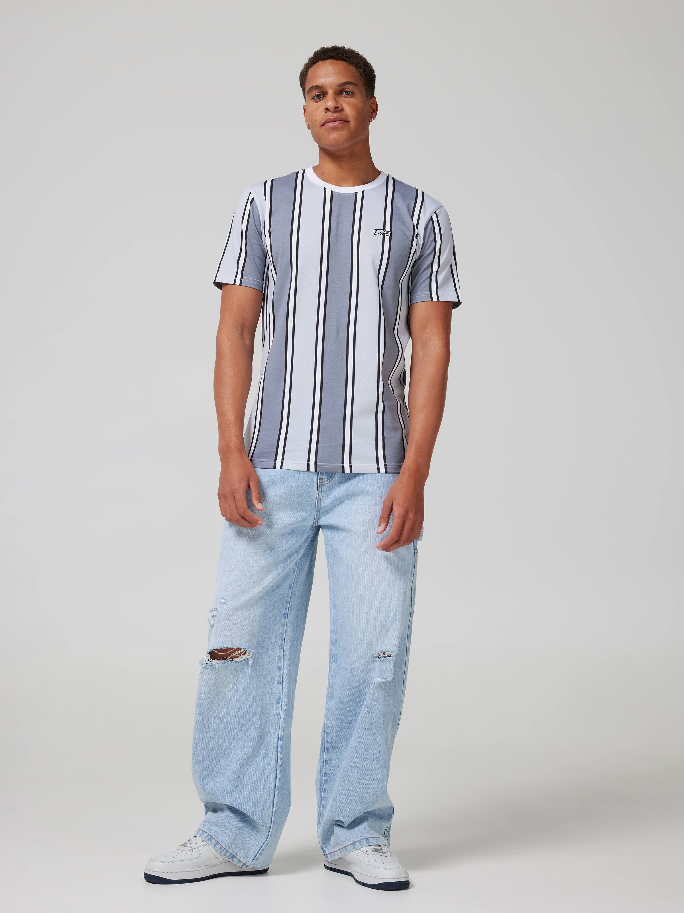 V Stripe Short Sleeve Tee