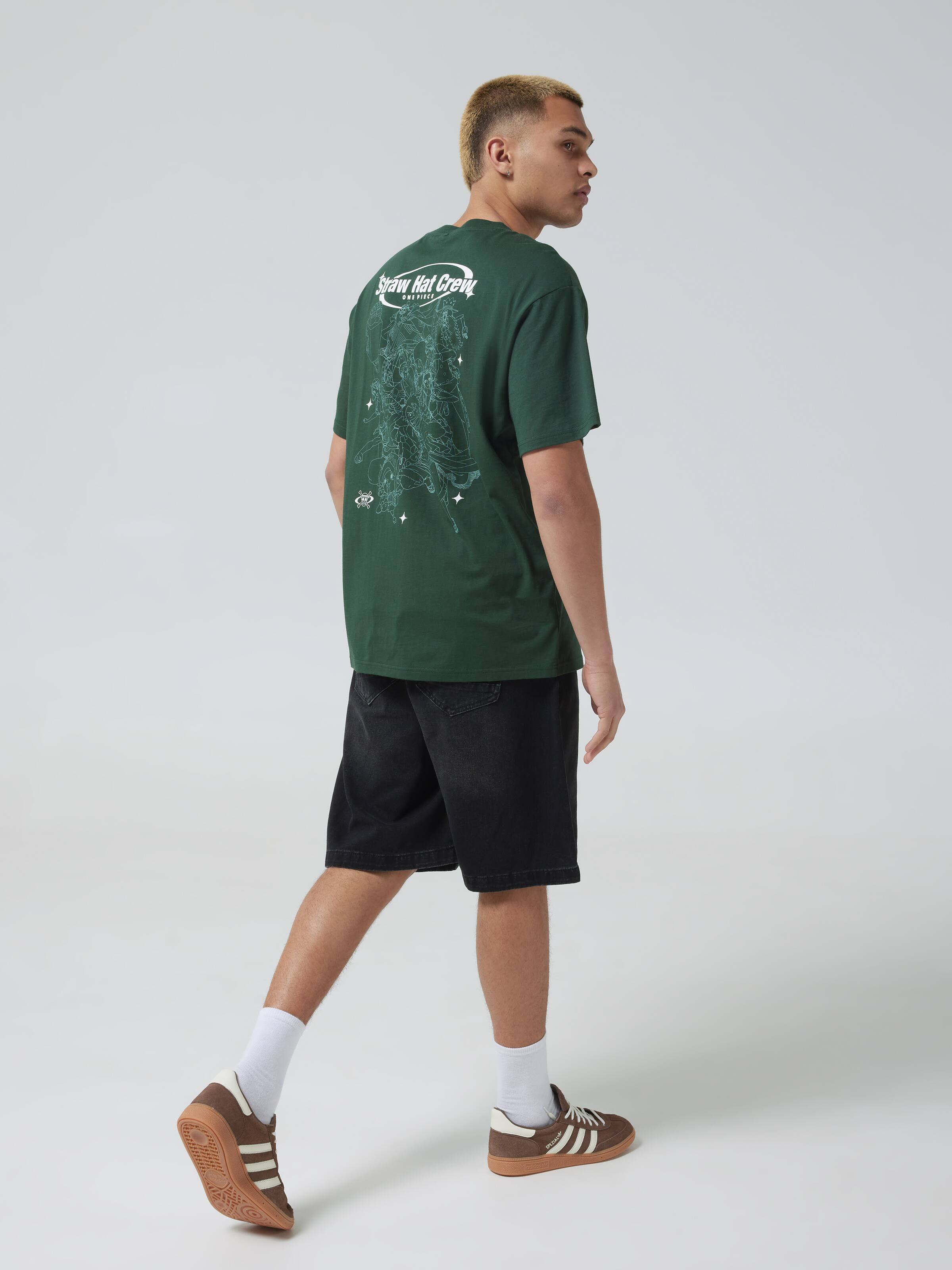 First One Piece Group Relax Short Sleeve Tee