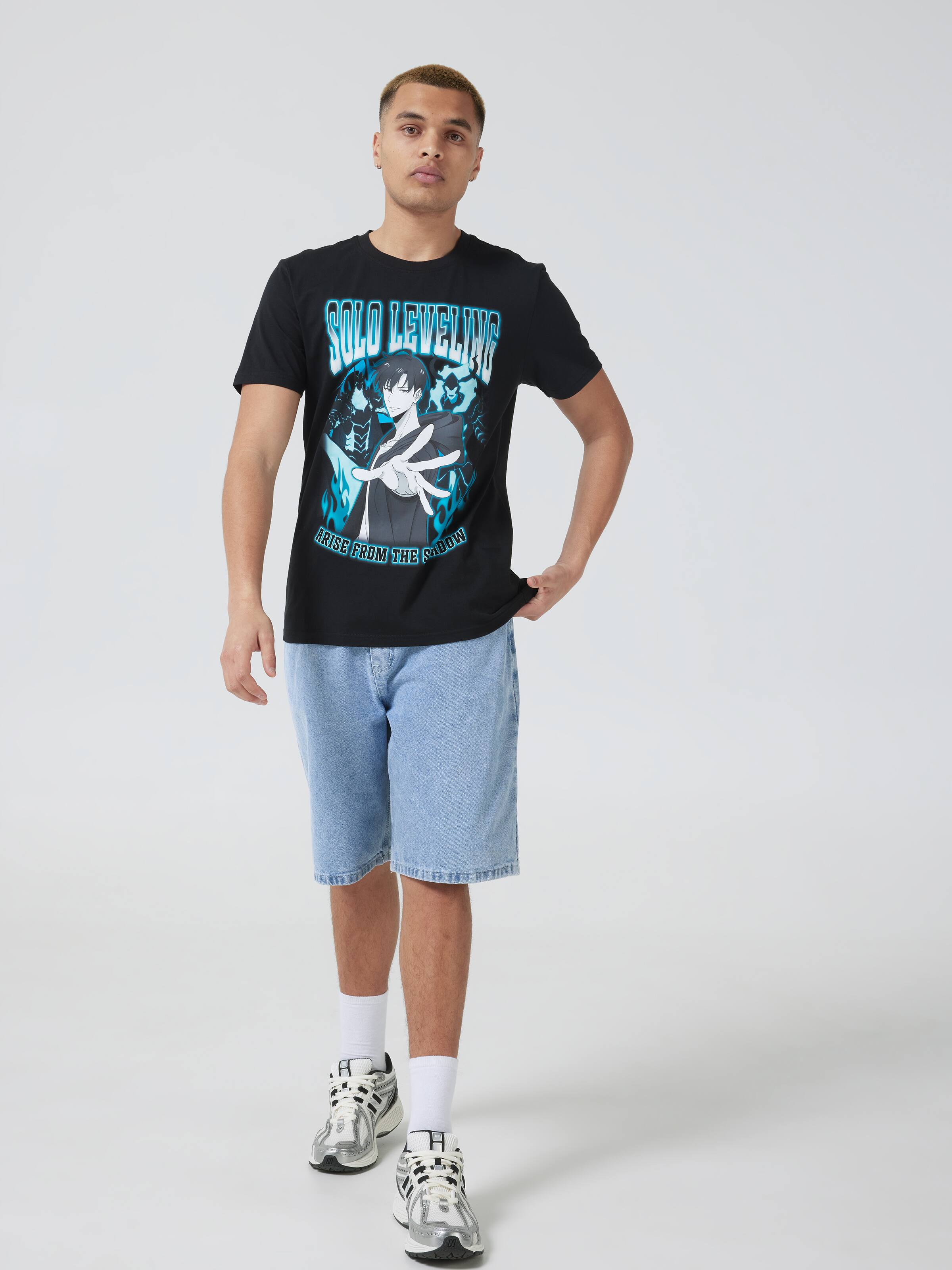 Solo Leveling Short Sleeve Tee