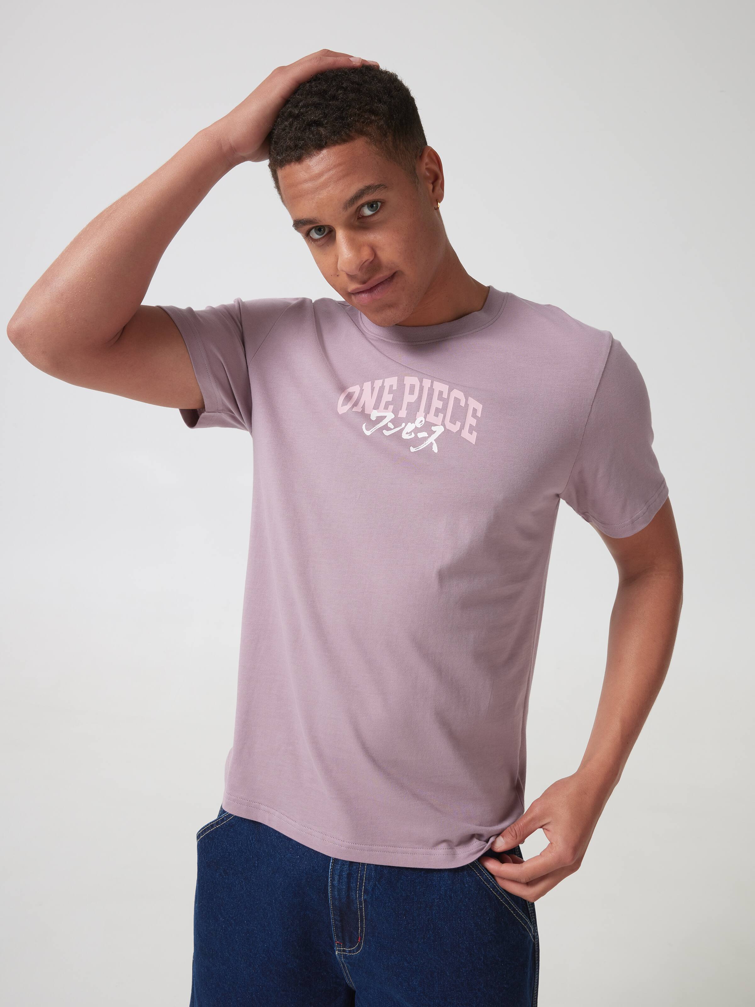 One Piece Nami Short Sleeve Tee