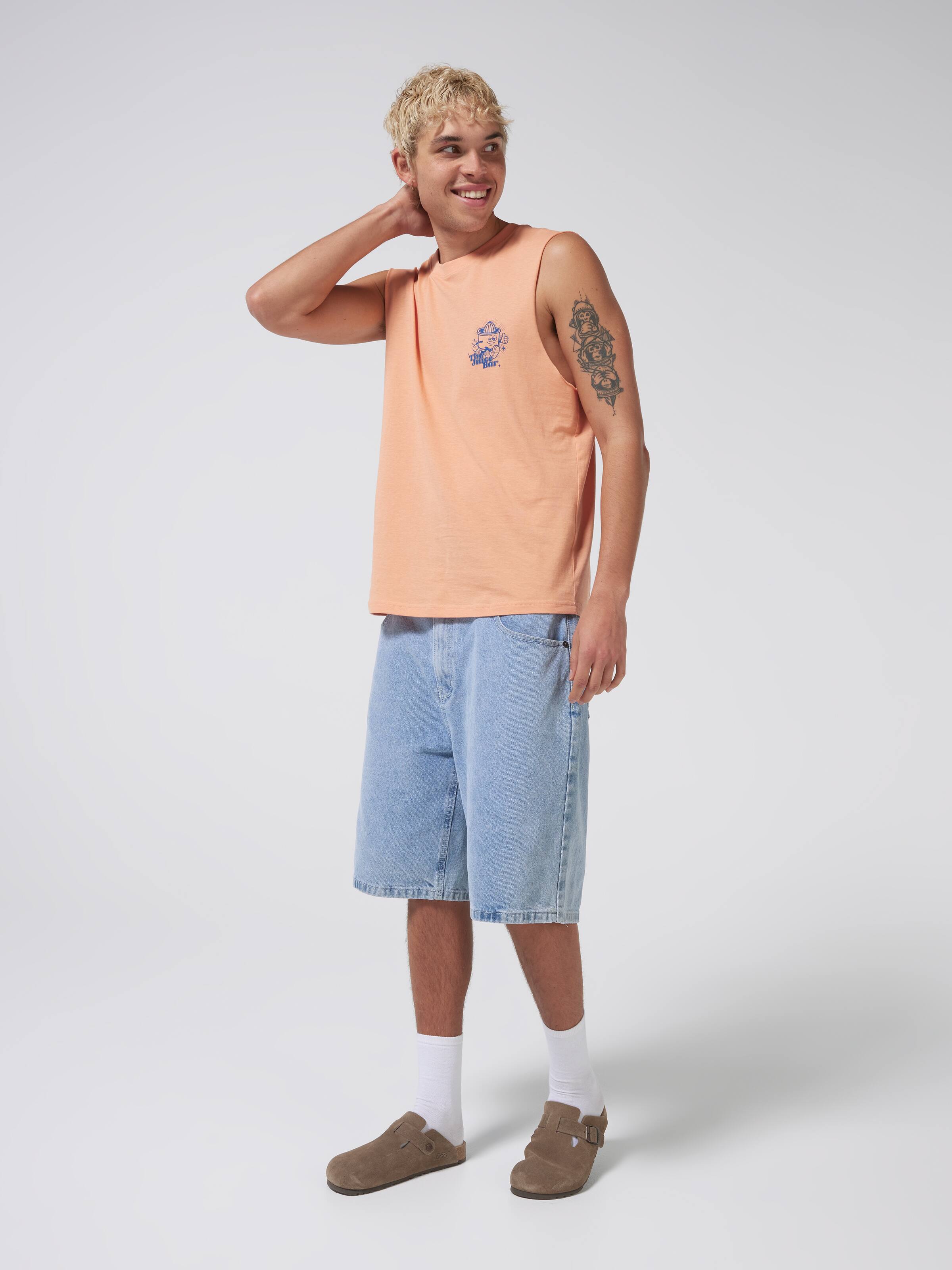 Novelty Juice Muscle Tee