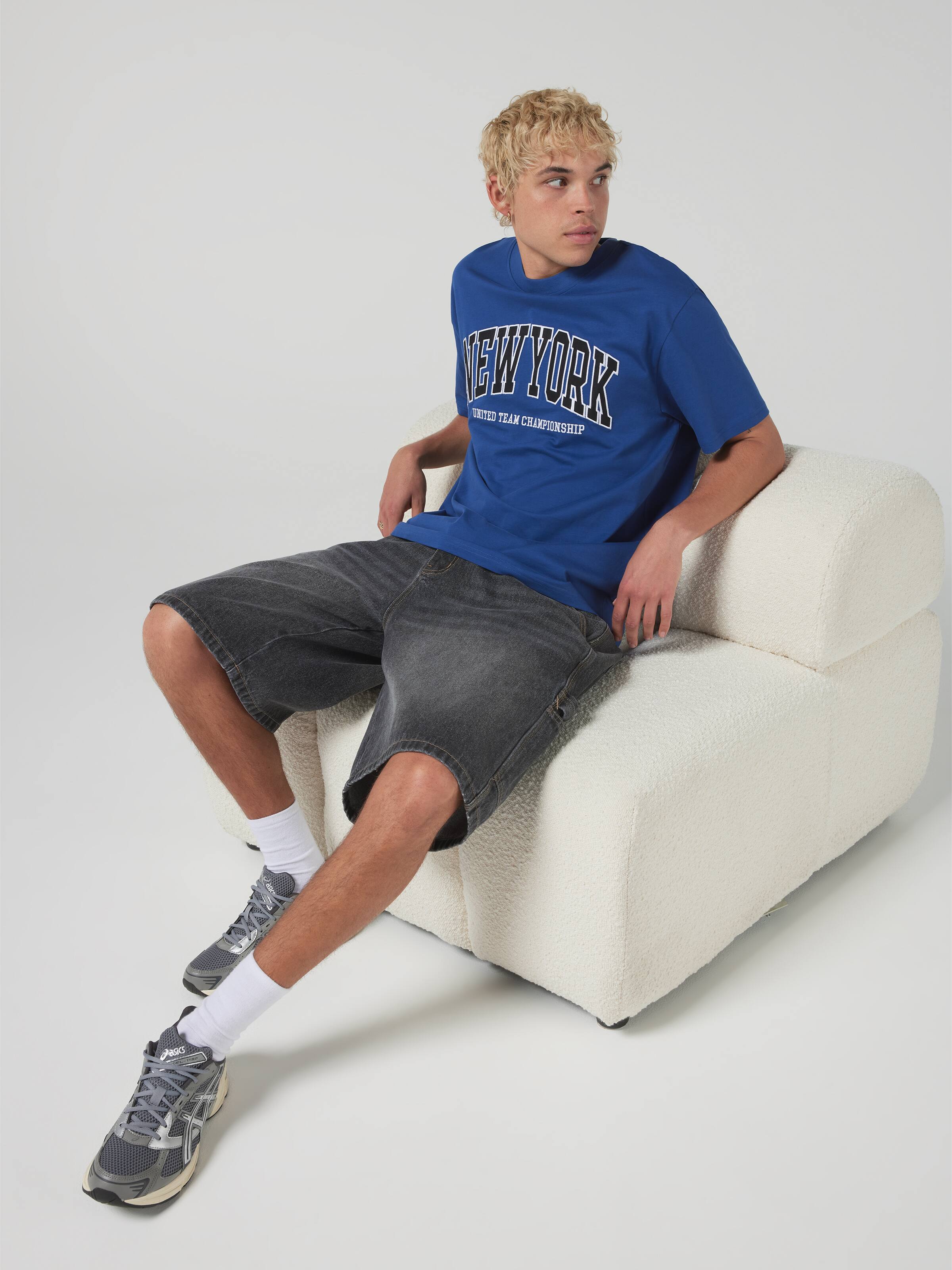 Embroidery Nyc Relaxed Short Sleeve Tee