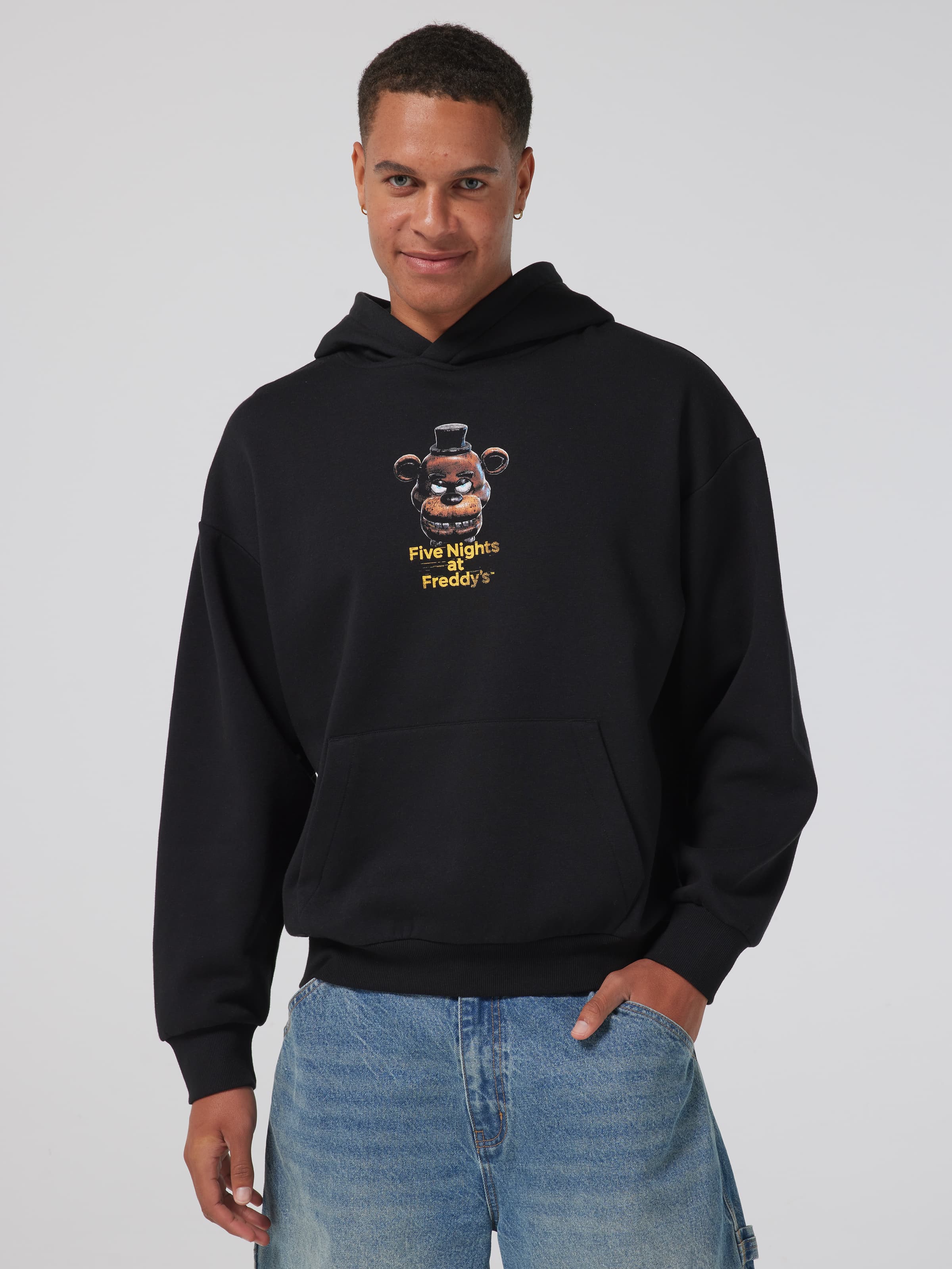 Group Five Nights At Freddys Oversized Hoodie