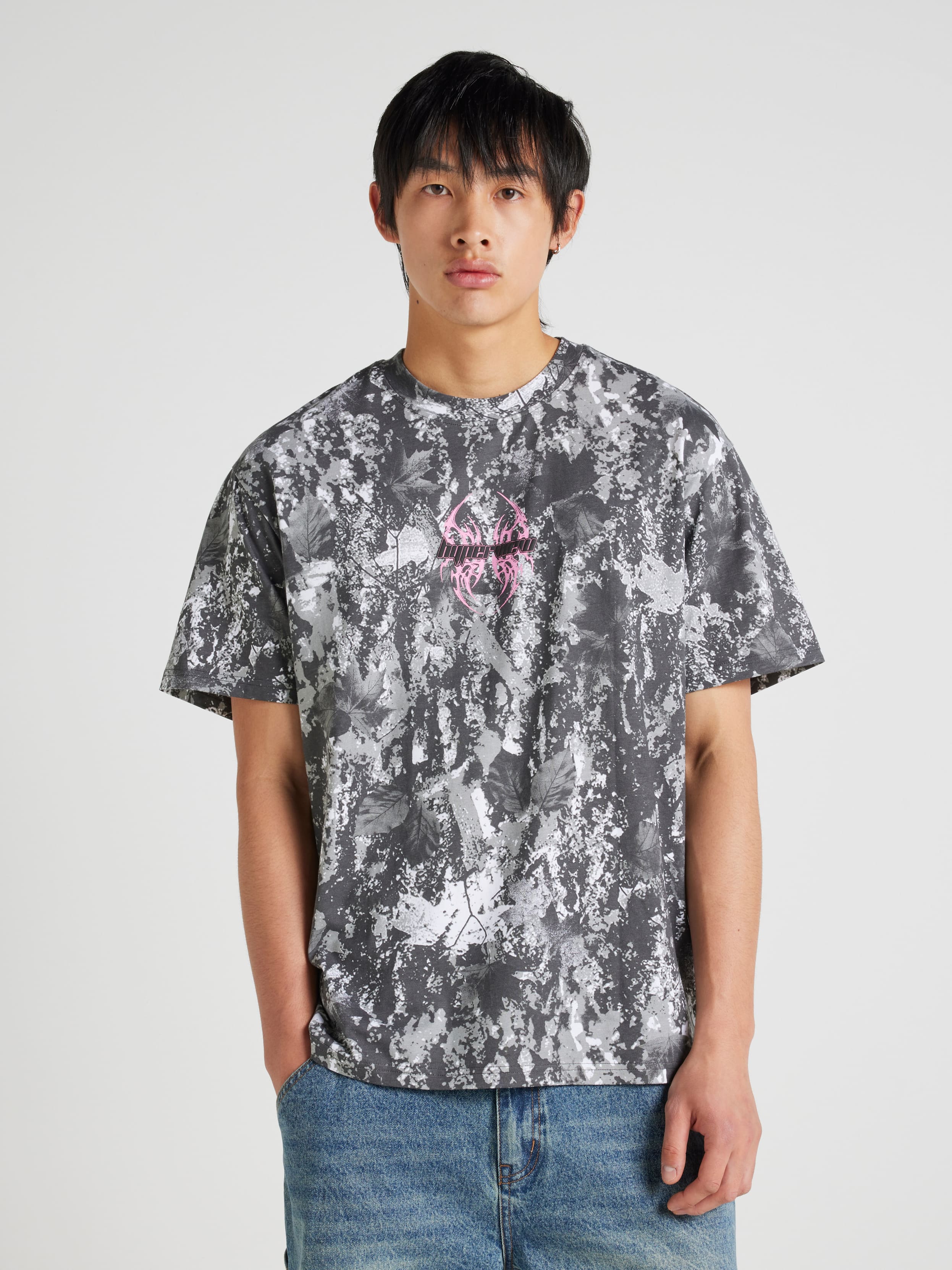 Hyperview Nature Camo Relaxed Tee