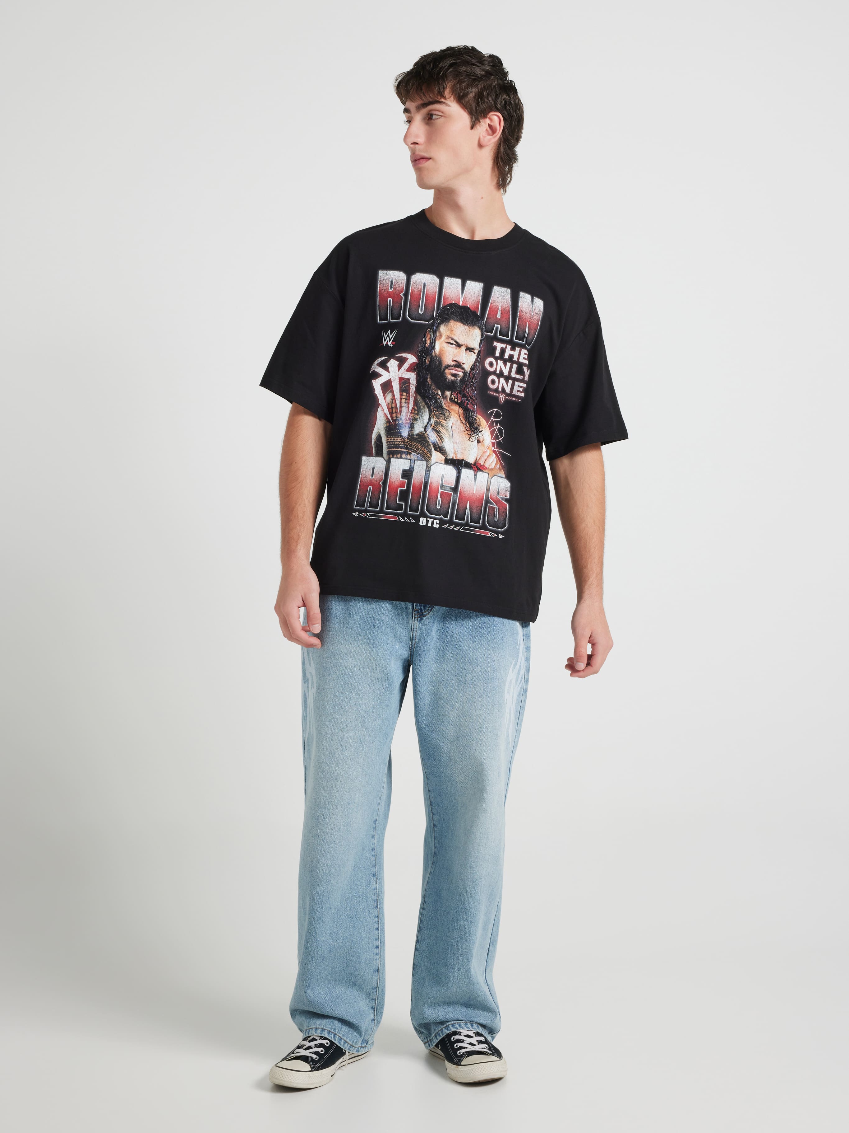World Wrestling Entertainment Roman Reigns Oversized Tee