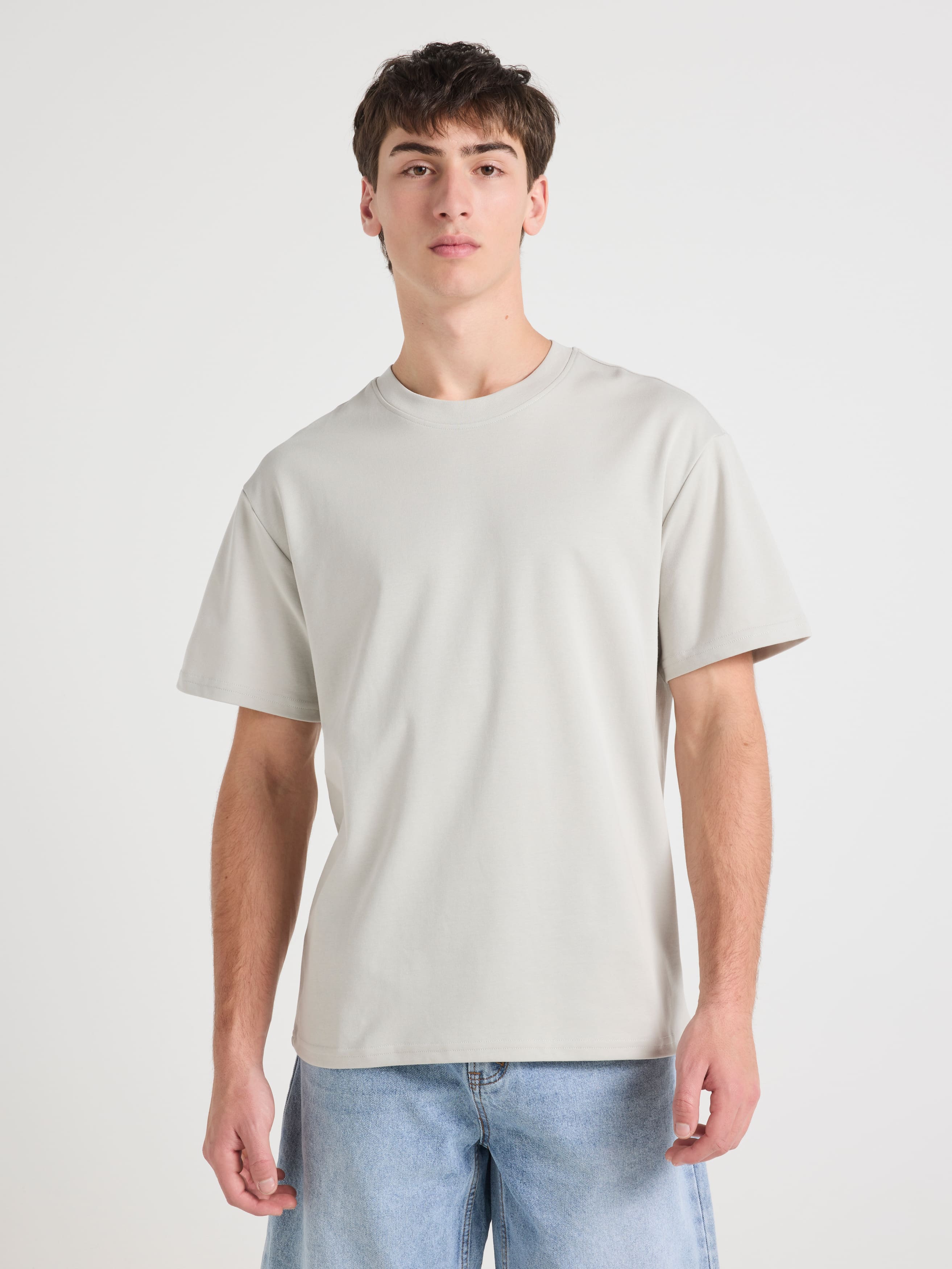 Essentials Relaxed Basic Tee