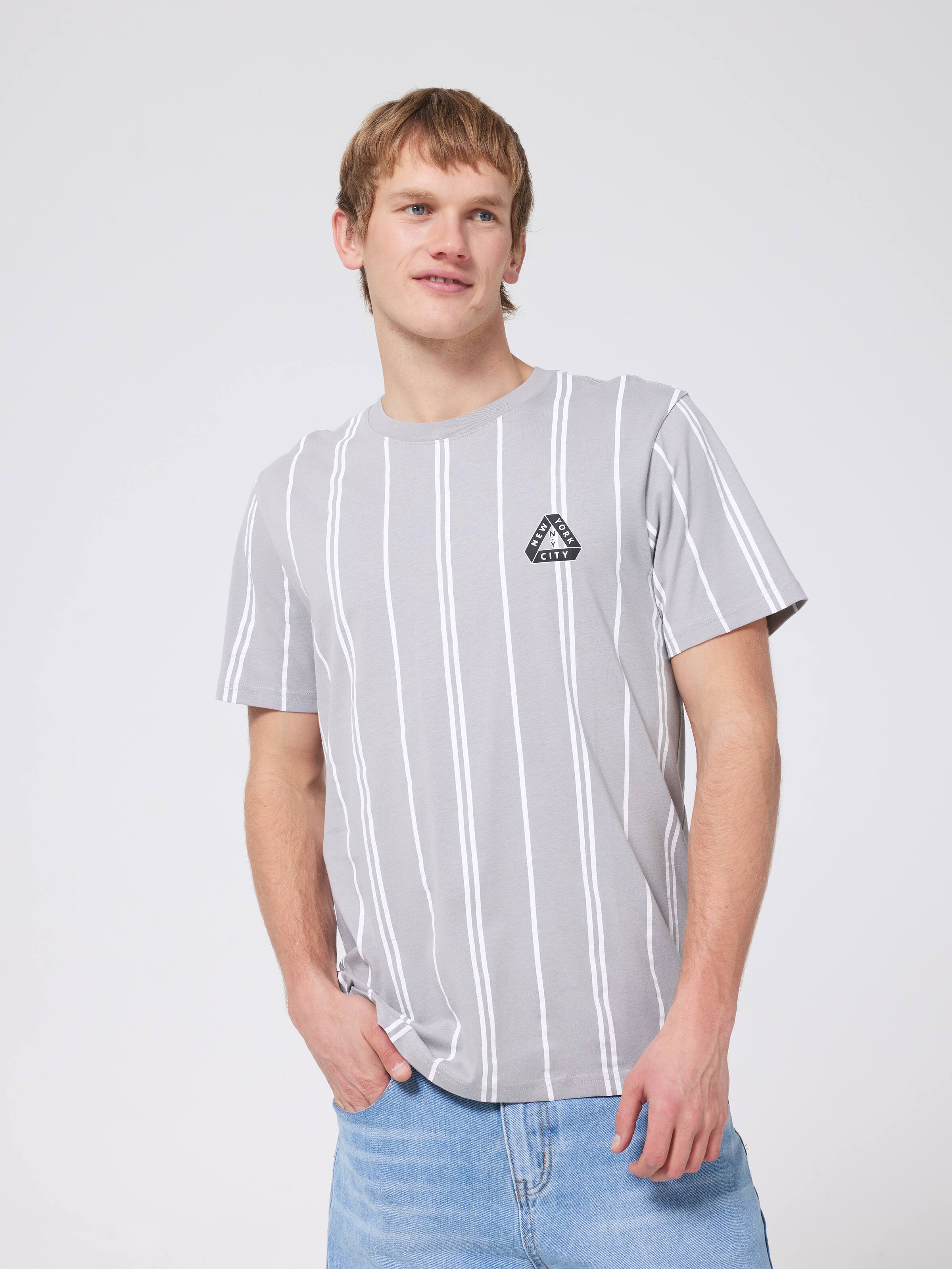 Cloudy Grey All Over Print Vstripe Short Sleeve Tee