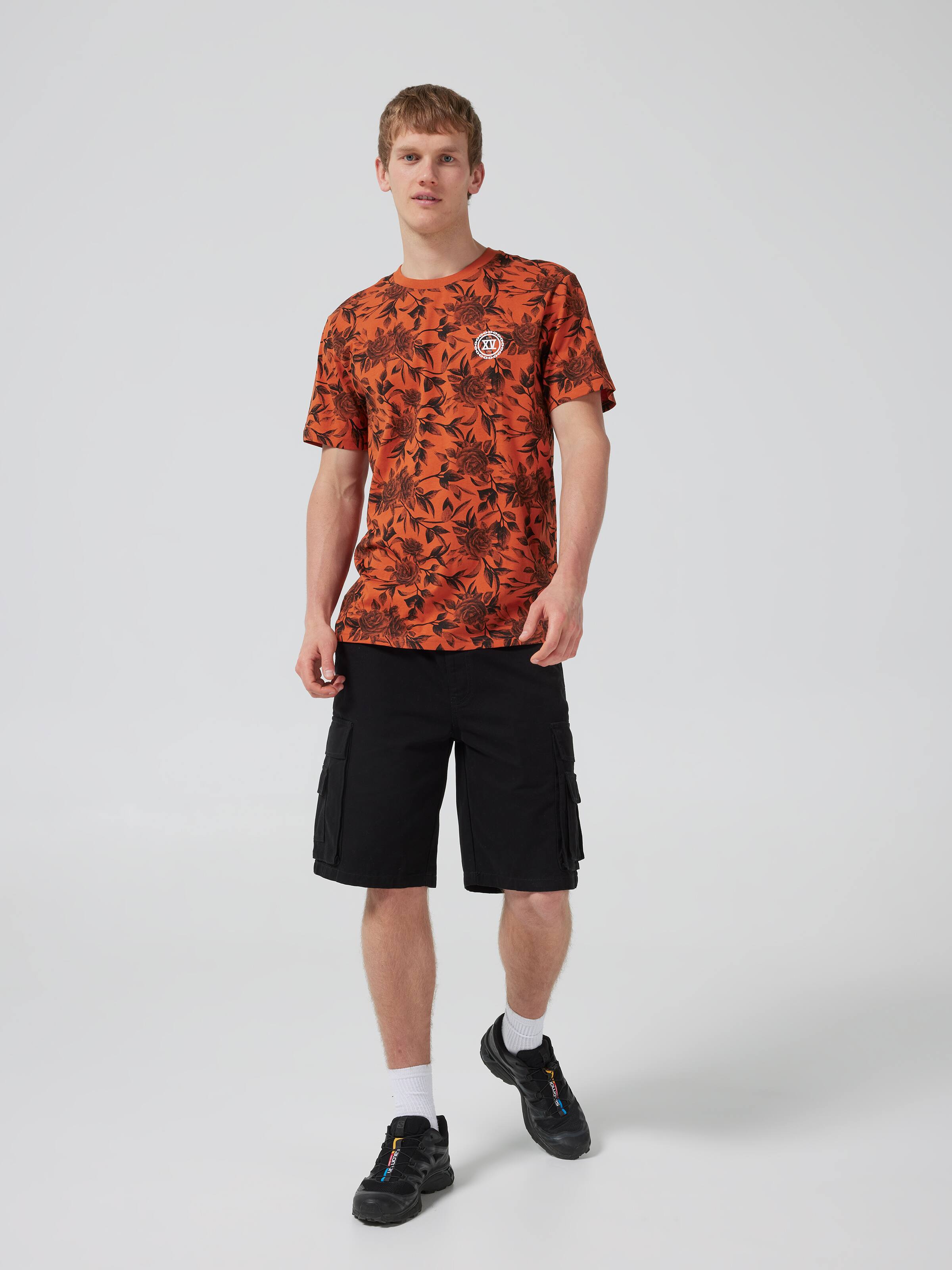 Roses Short Sleeve Tee