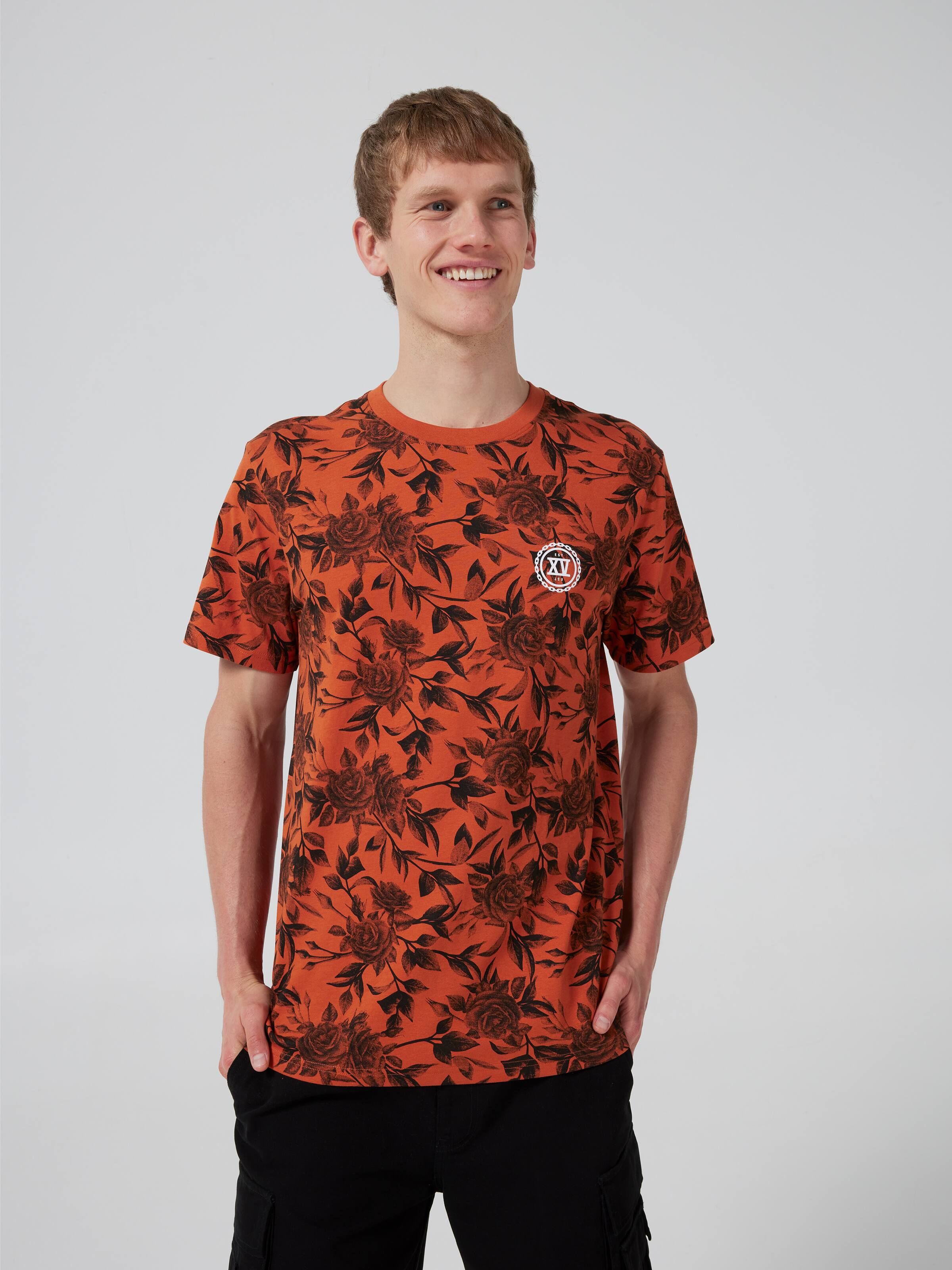 Roses Short Sleeve Tee