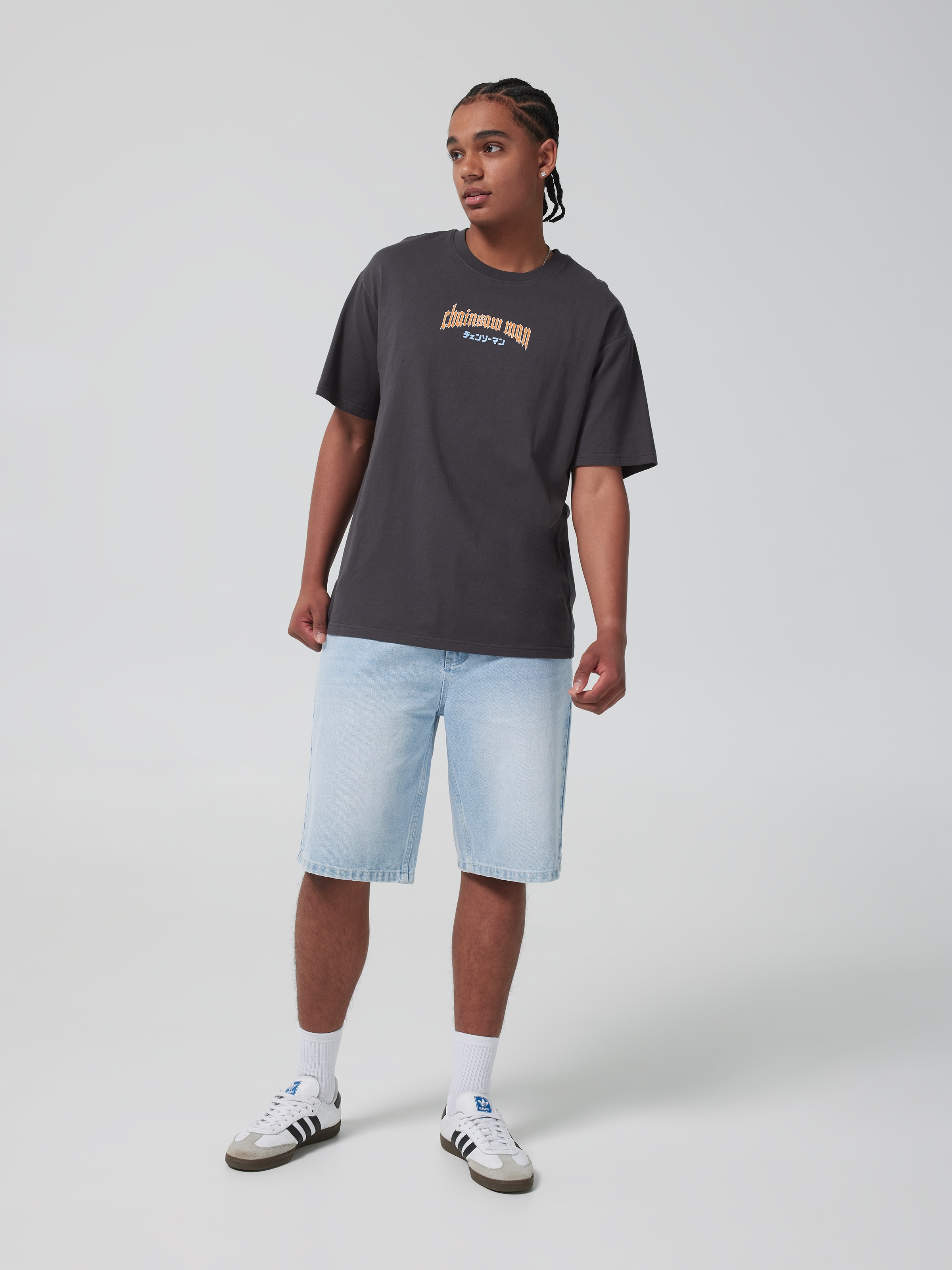 Chainsaw Relax Tee