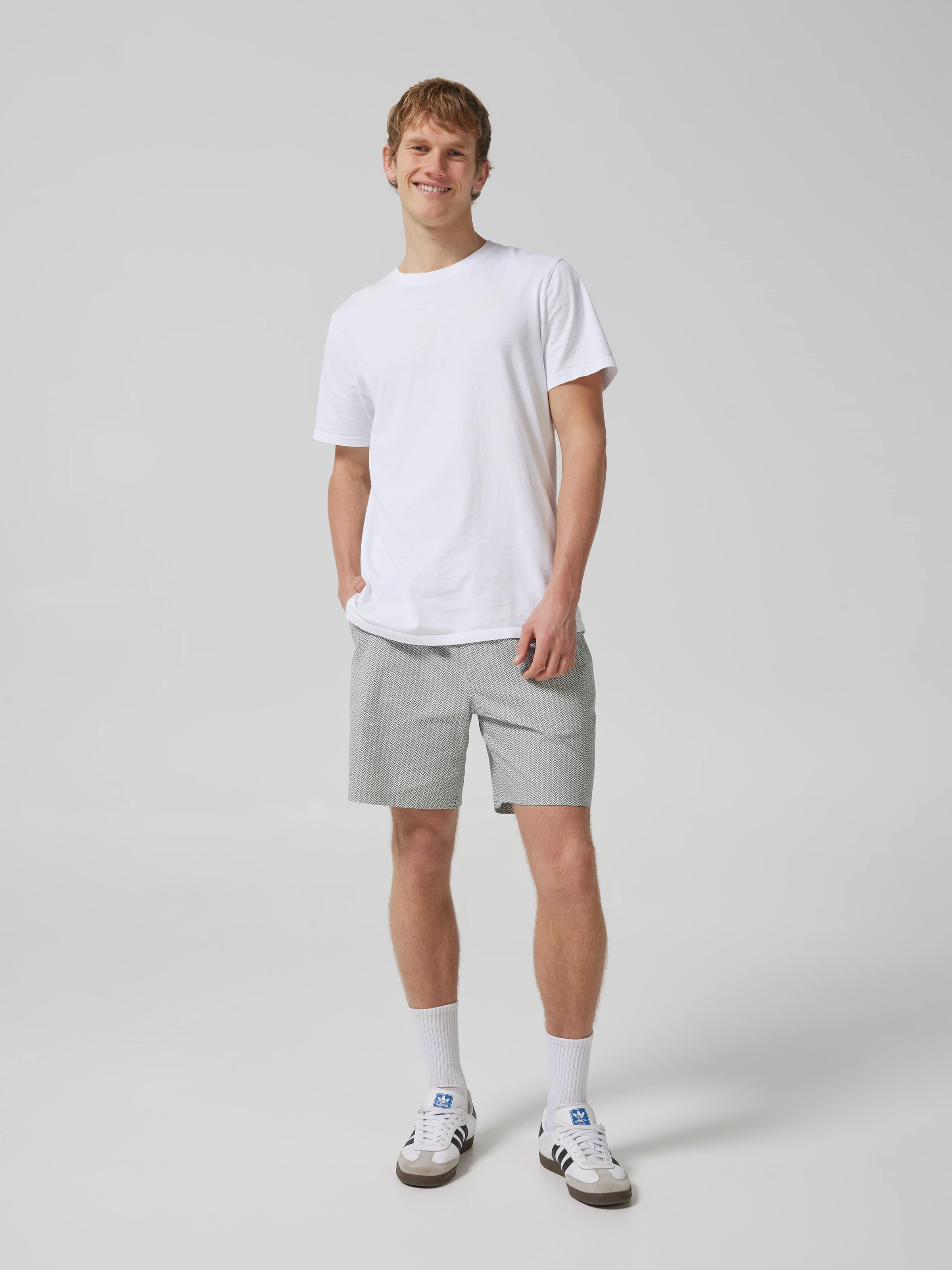 Byron Texture Everyday Short