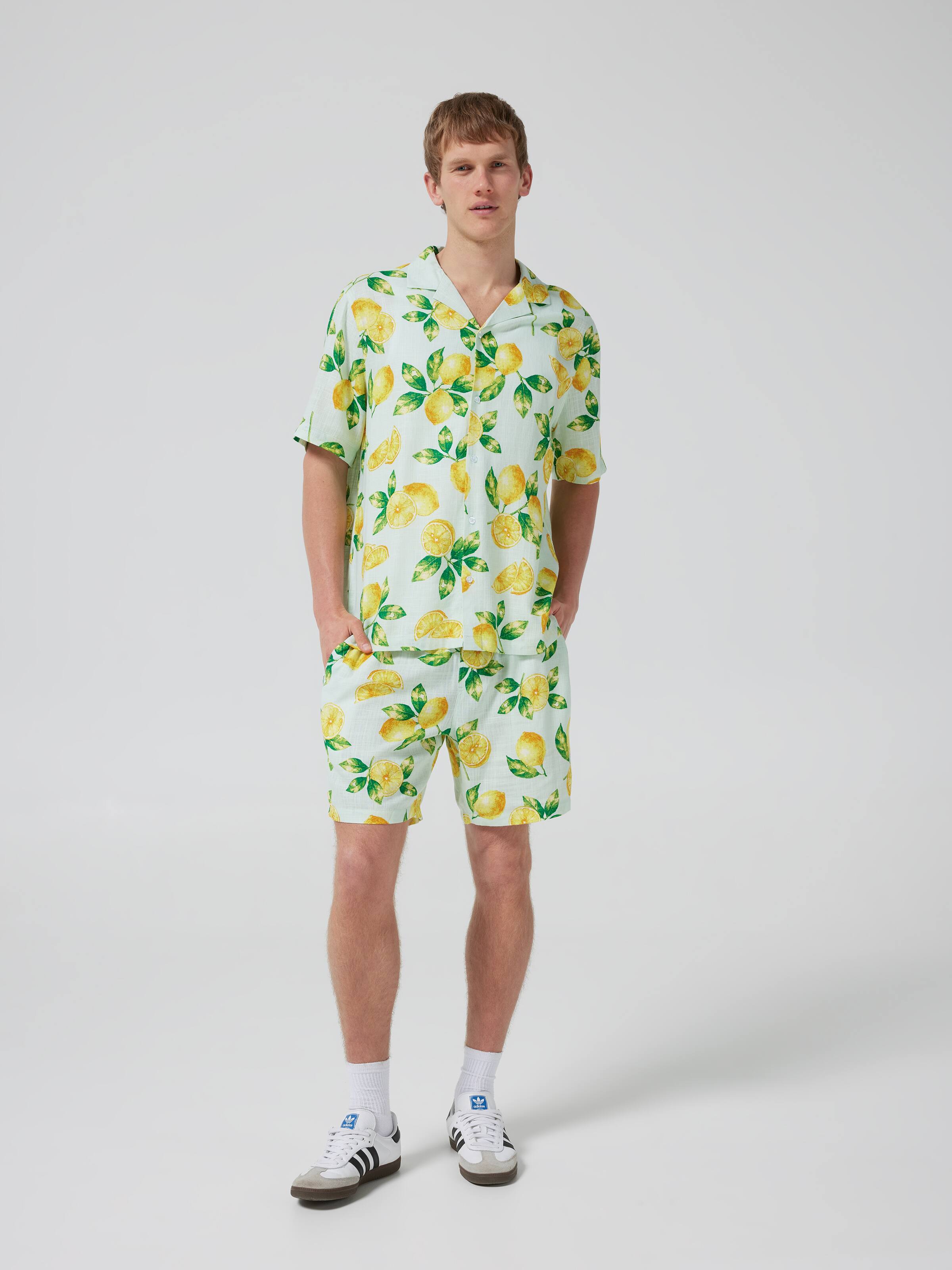 Byron Vacay Lemon Print Shorts