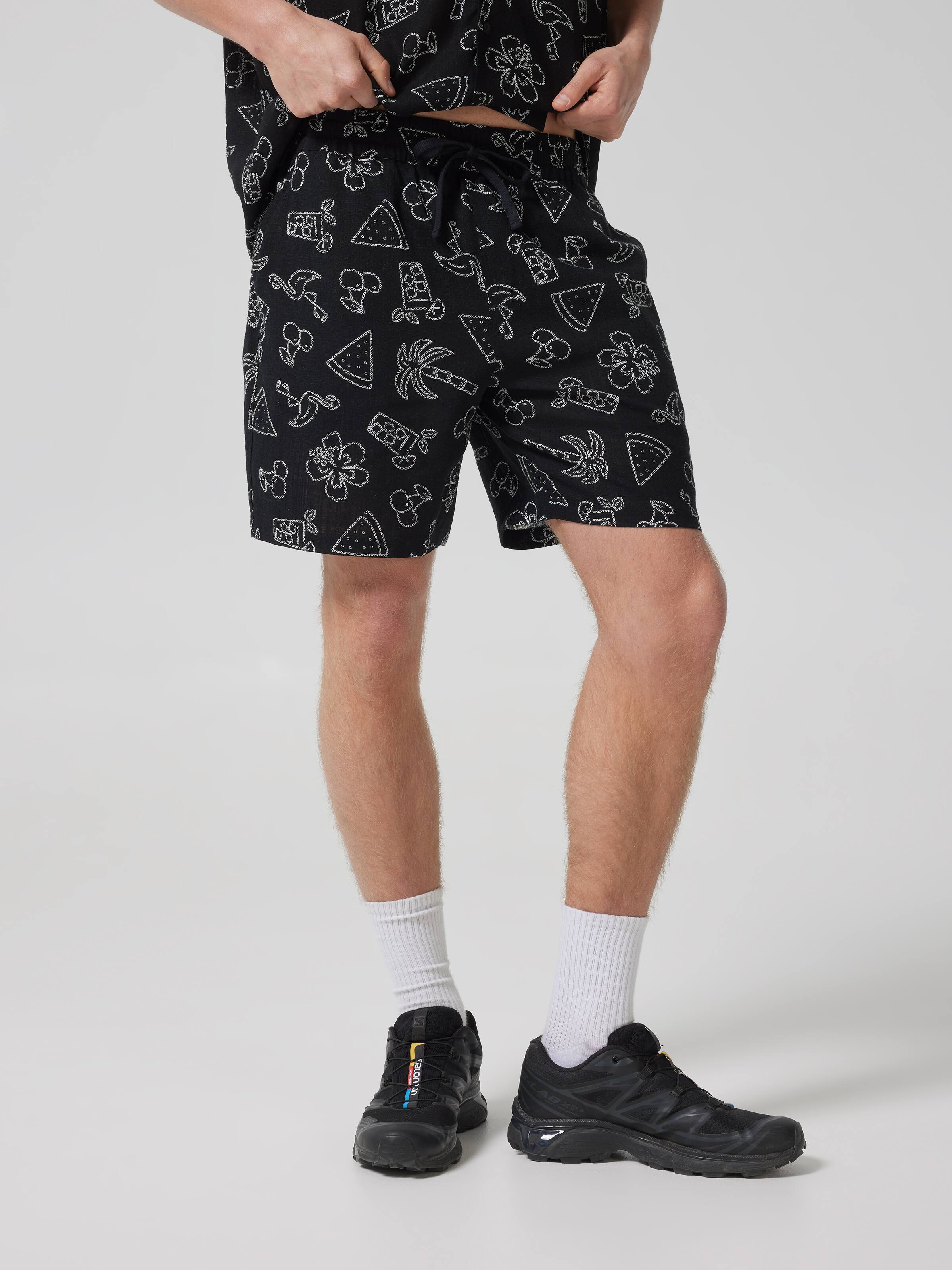 Byron Vacay Trop Print Short