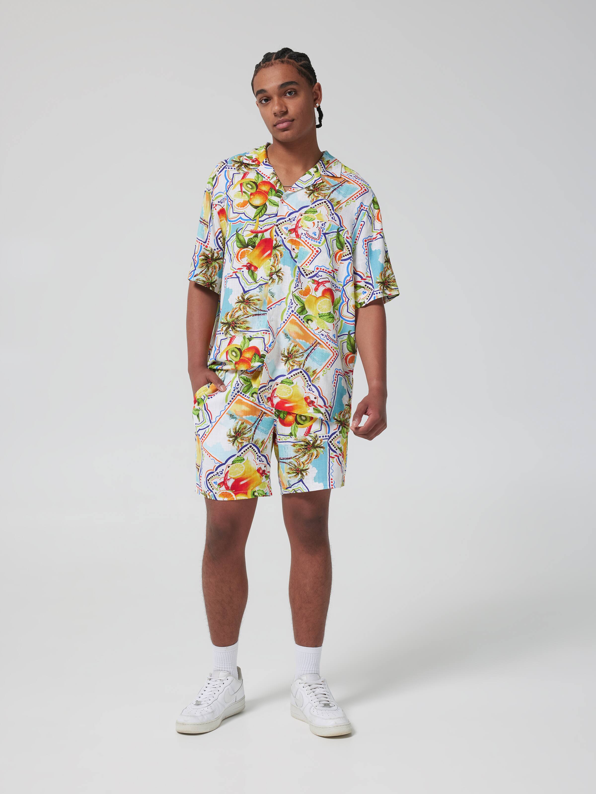 Byron Vacay Print Short