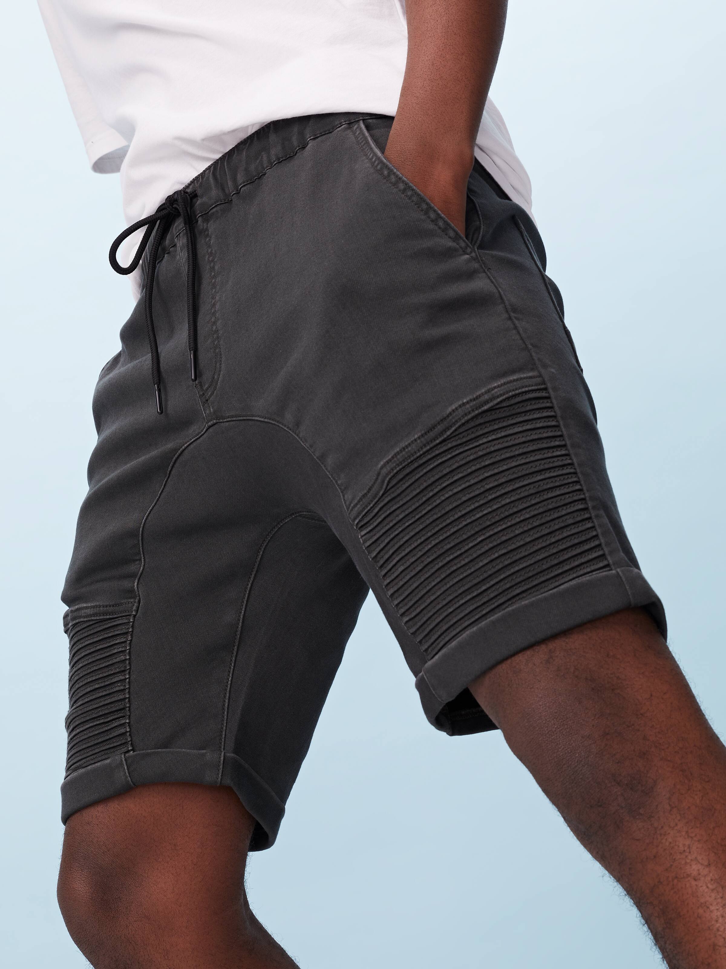 Flex It Jerry Pintuck Short